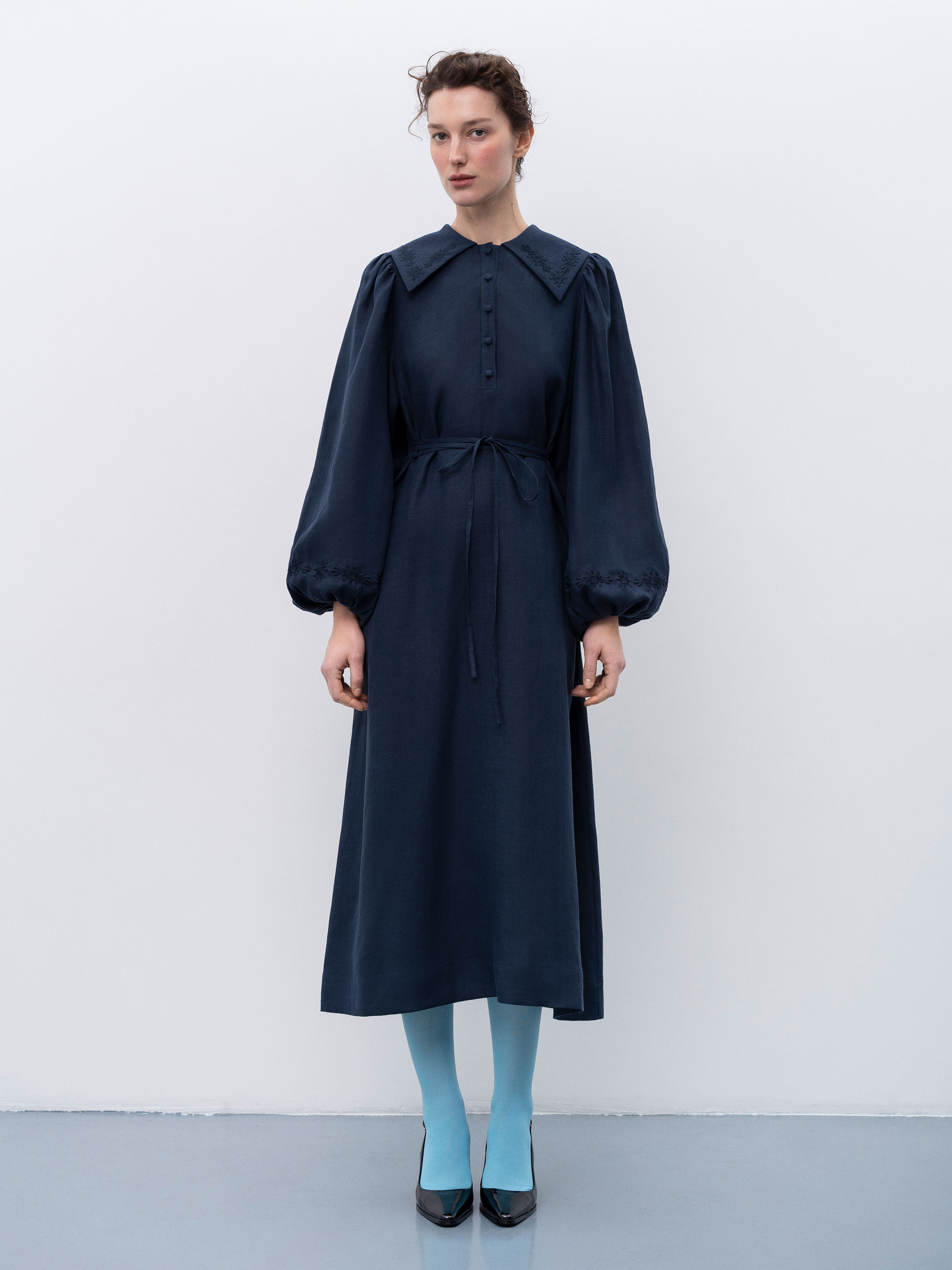 Linen dress with embroidery Pervotsvit Blue - photo 1
