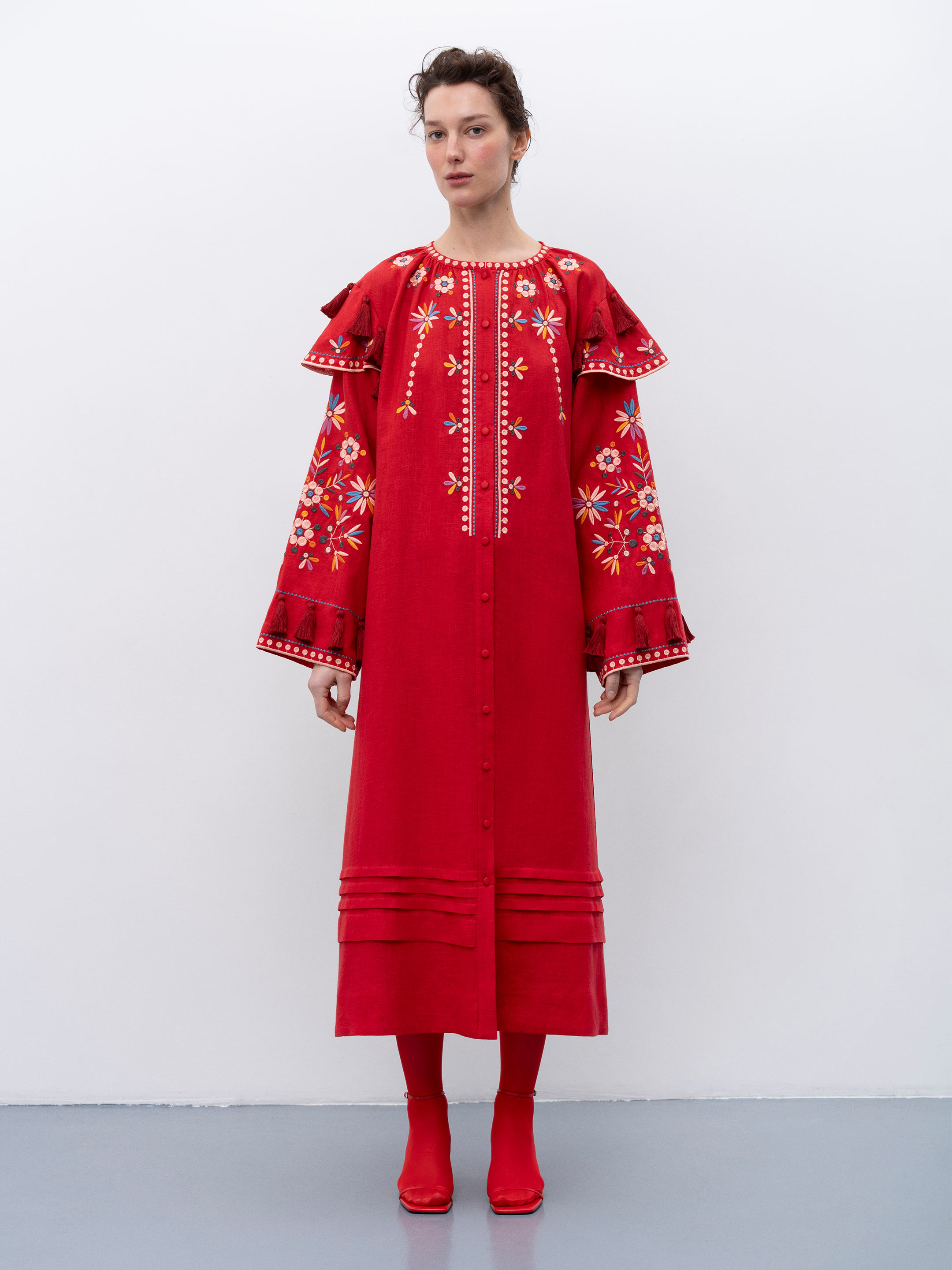 Red linen embroidered dress with floral motifs and tassels Vesnyanka Chervona - photo 1