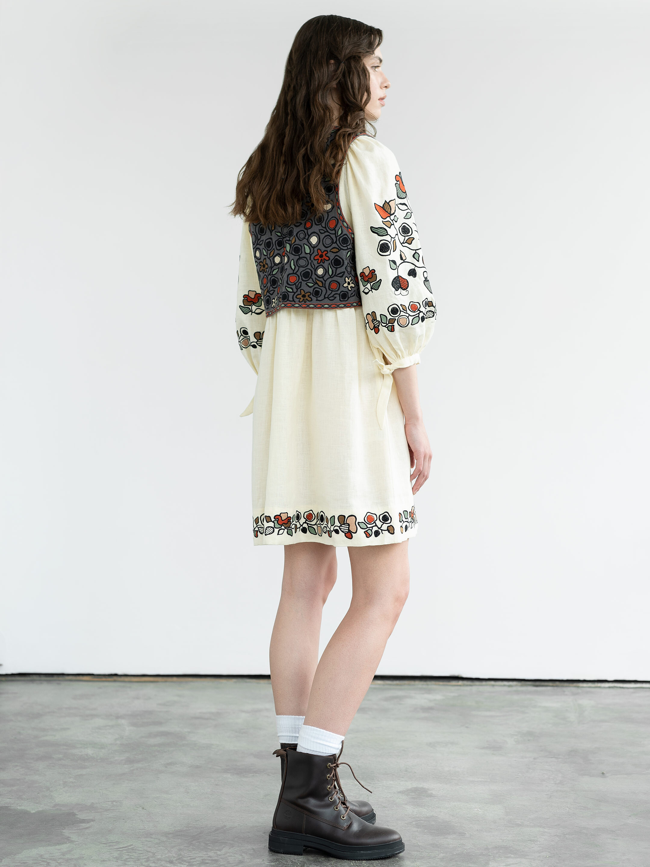 Linen dress with embroidery Zadorozhniy Dress ціна