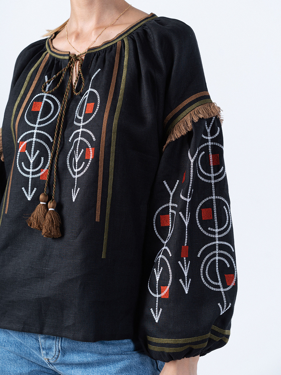 Linen embroidered shirt in black GEO [0]