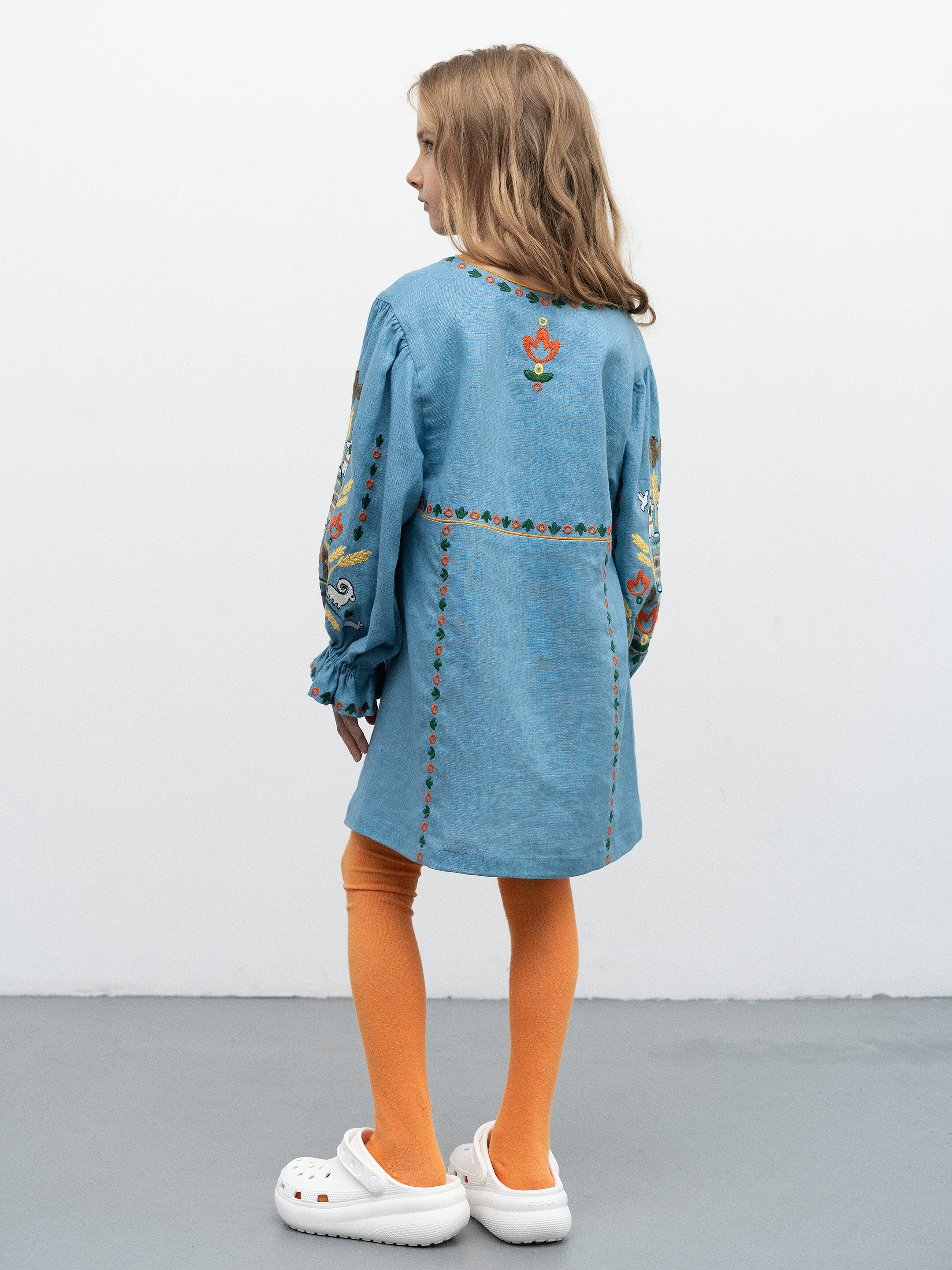 Children's dress with embroidery Yajce Raitse in Ukraine