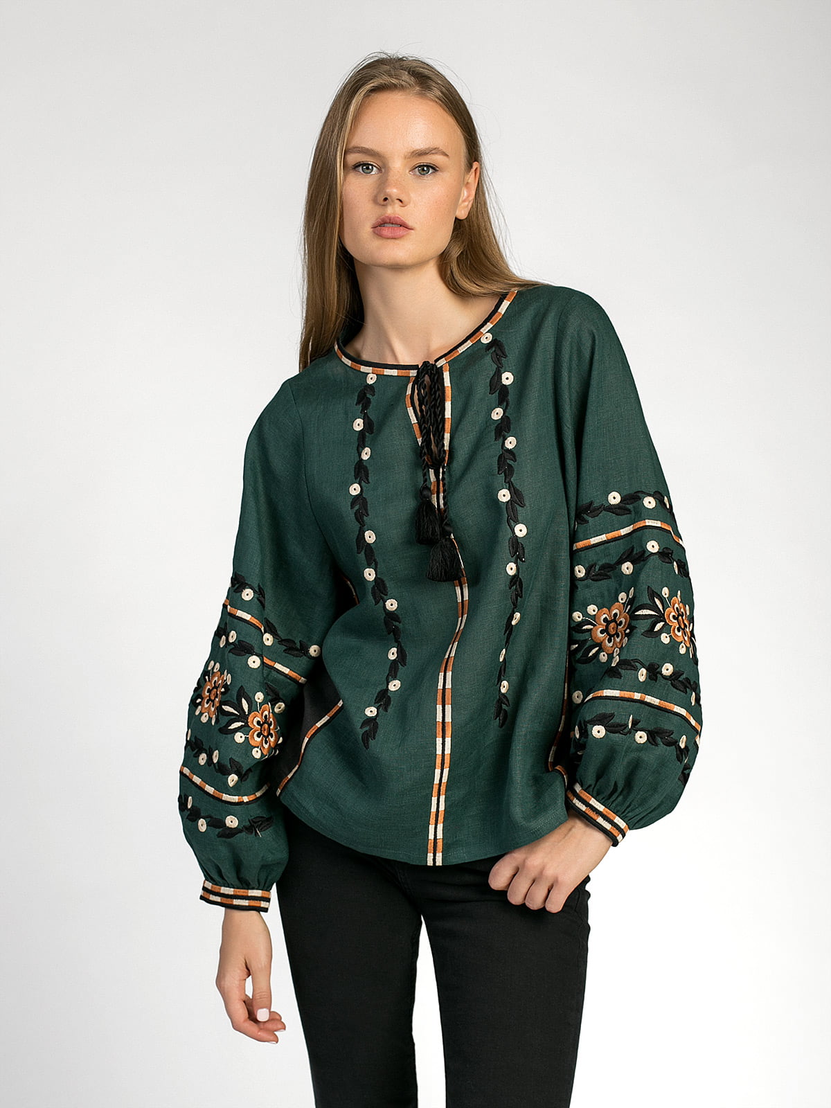 Embroidered shirt in dark-green linen Hvoya - photo 1
