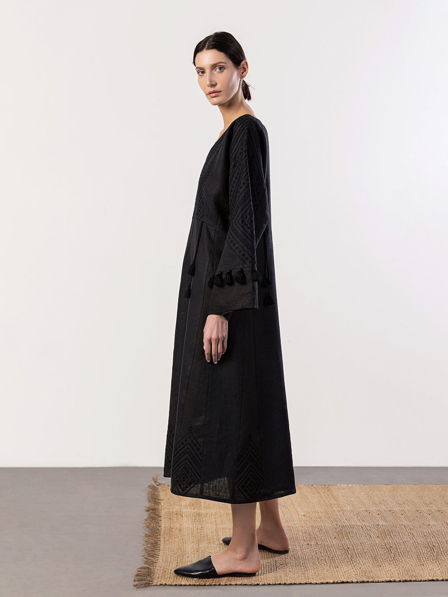 Linen black dress with embroidery in tone Raven [0]