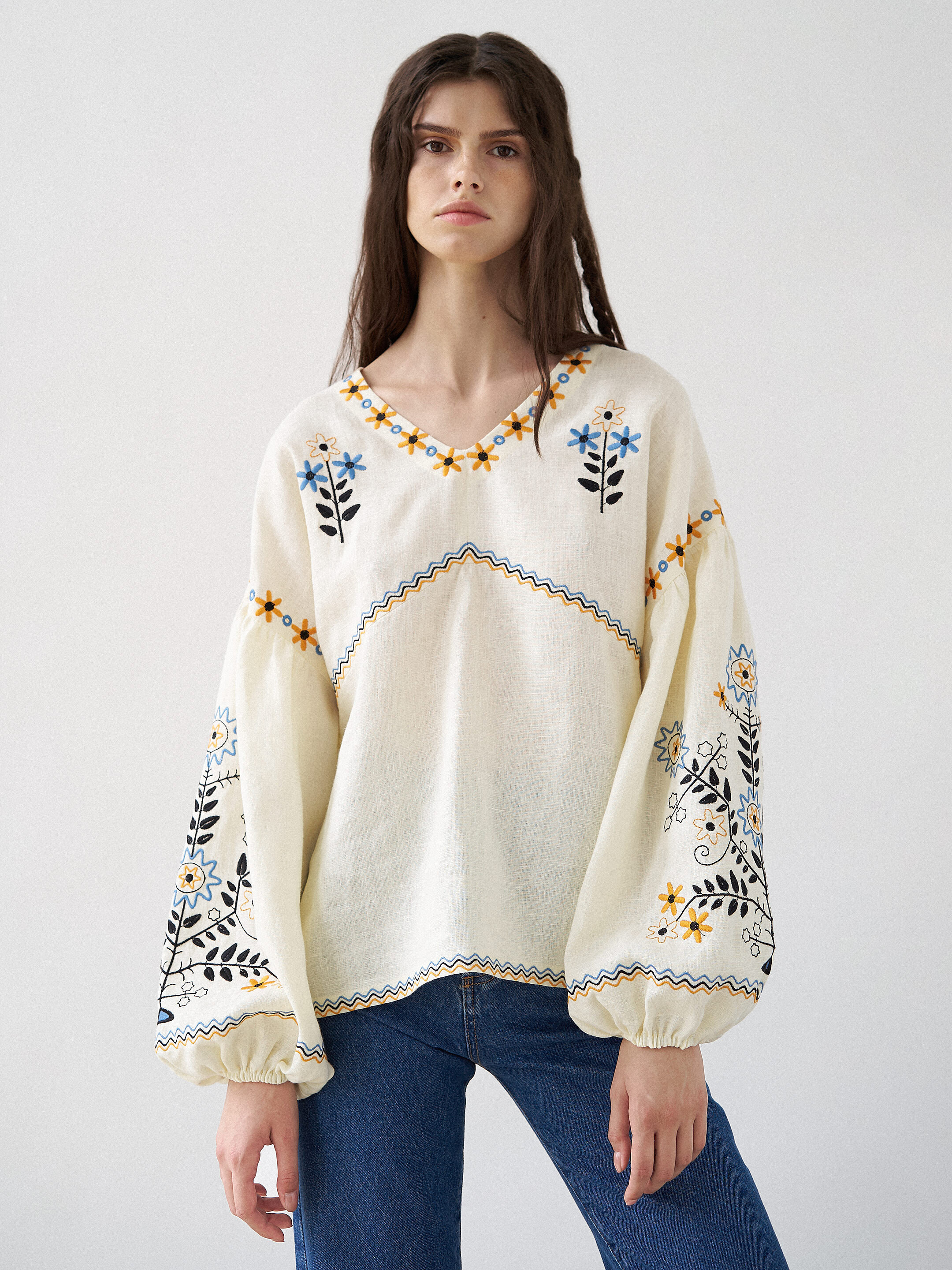 Linen blouse with floral embroidery Obriy Buy