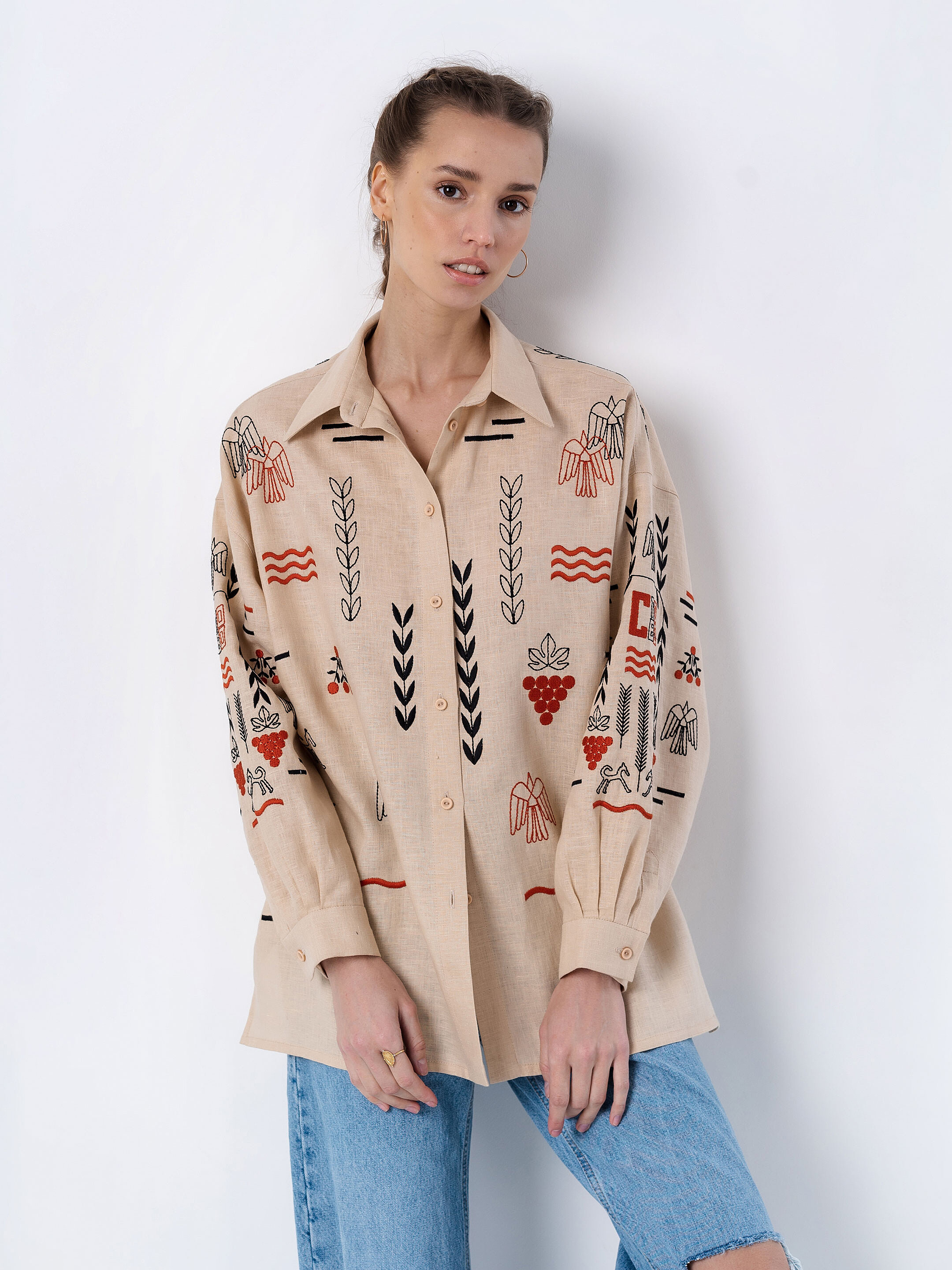 Beige linen embroidered shirt SLOVO ціна