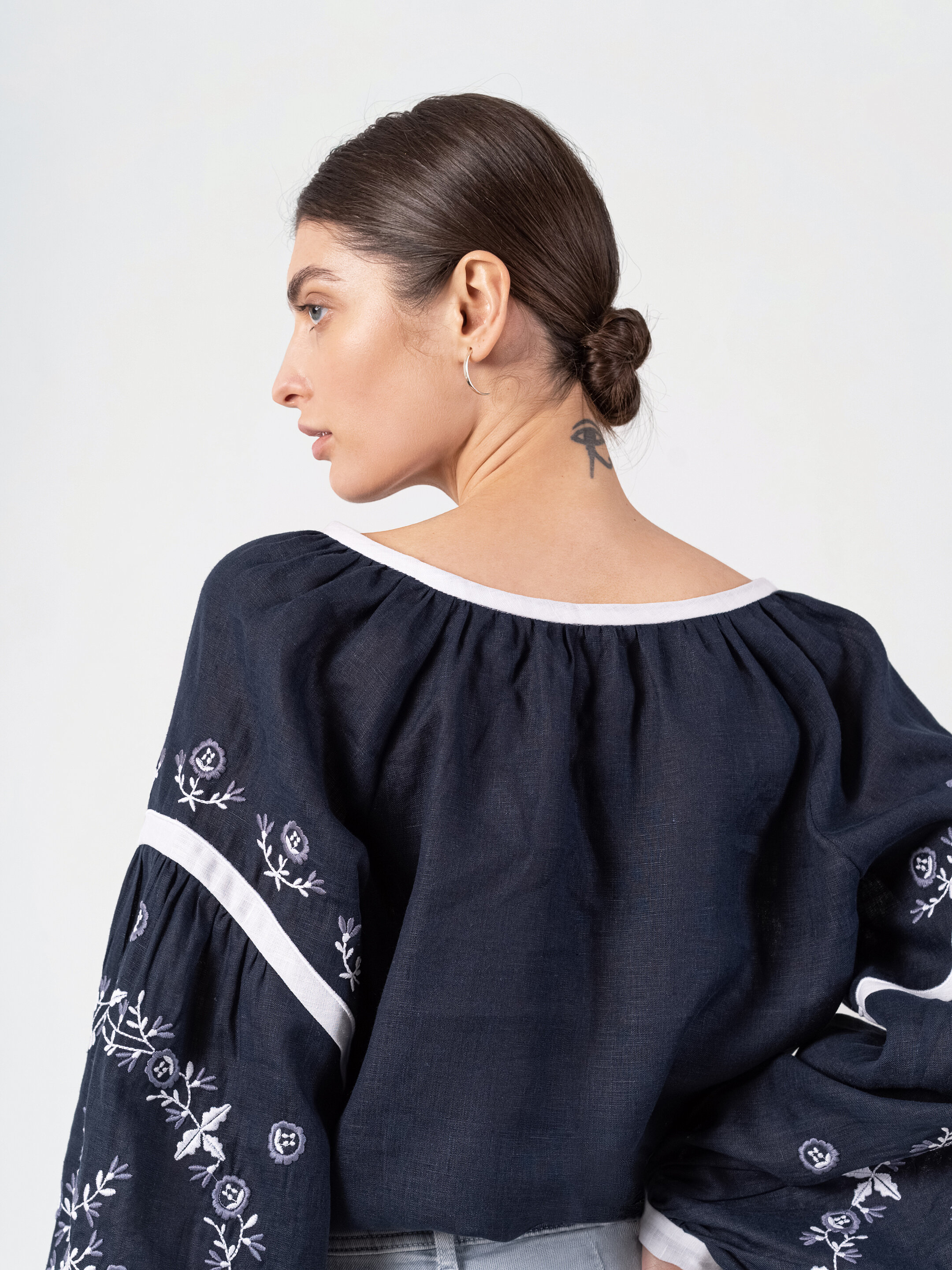 Embroidered shirt in dark blue with ornament Moonlight sizes