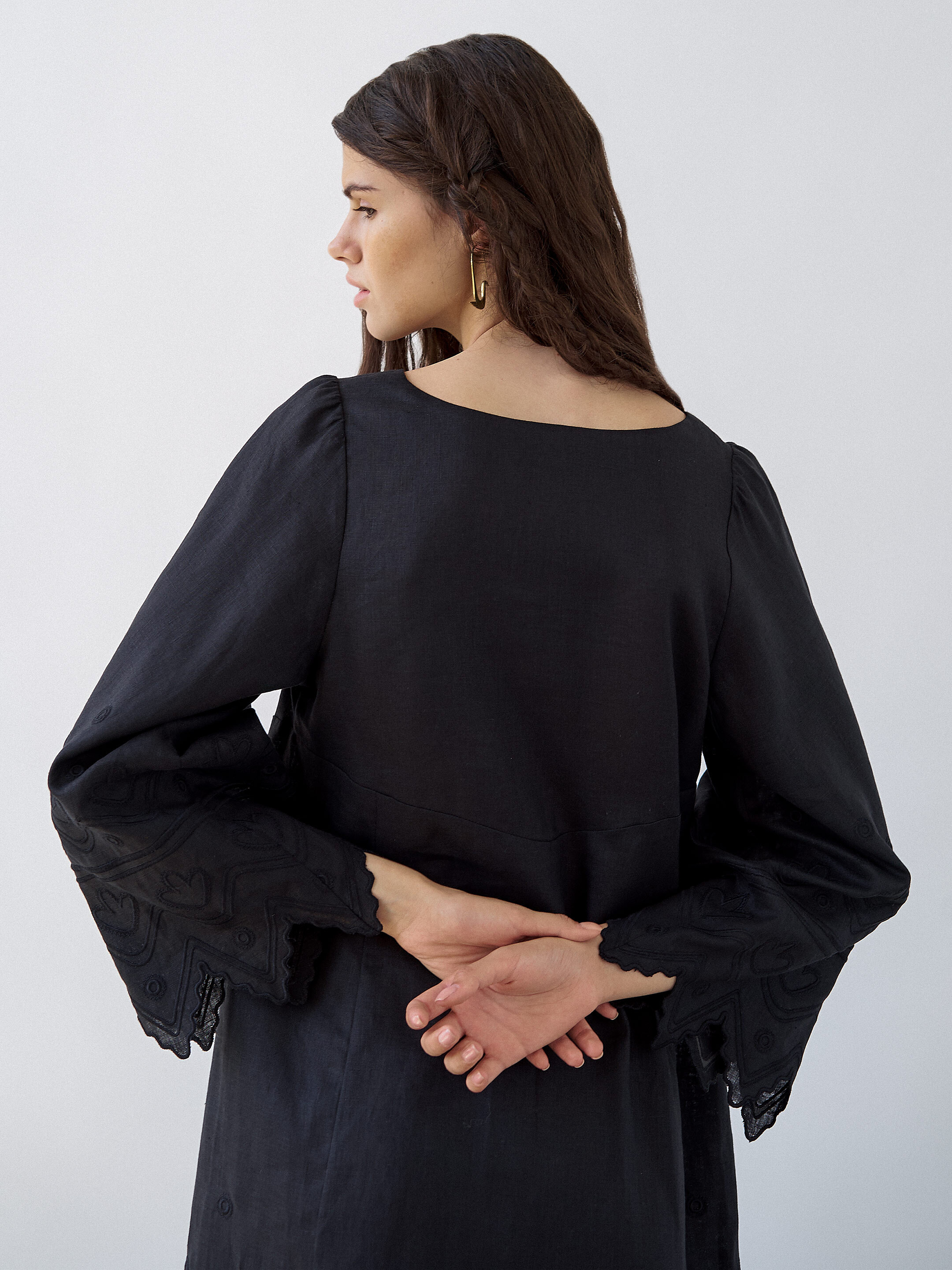 Black linen embroidered dress Nizhnist Black in Ukraine
