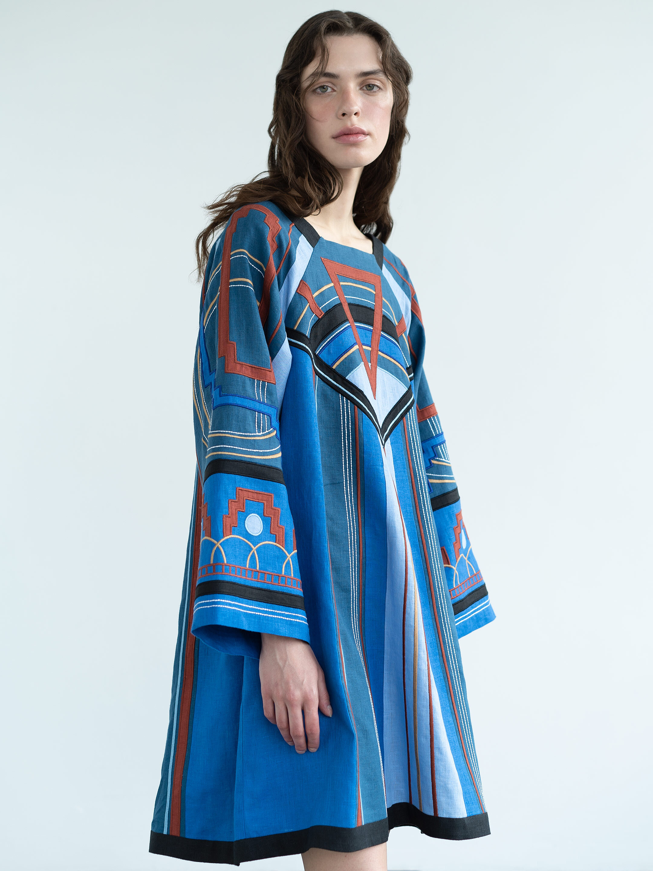 Linen dress with applique and embroidery Ekster choose