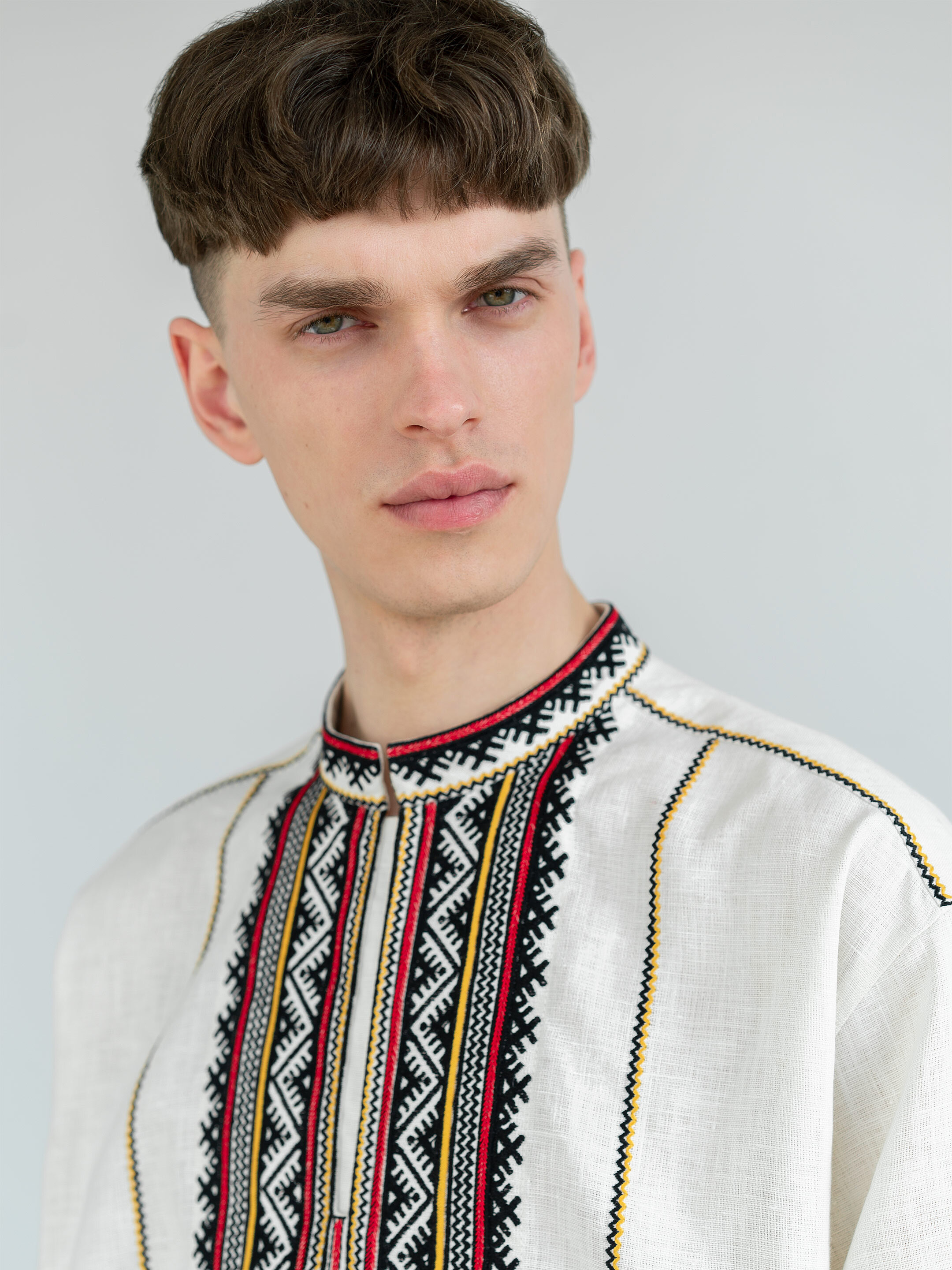 Men`s embroidered shirt Karpatska choose