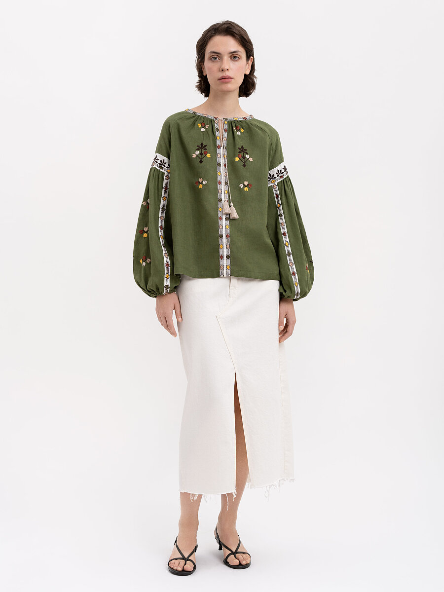 Embroidered shirt with floral ornaments Kashtan [0]