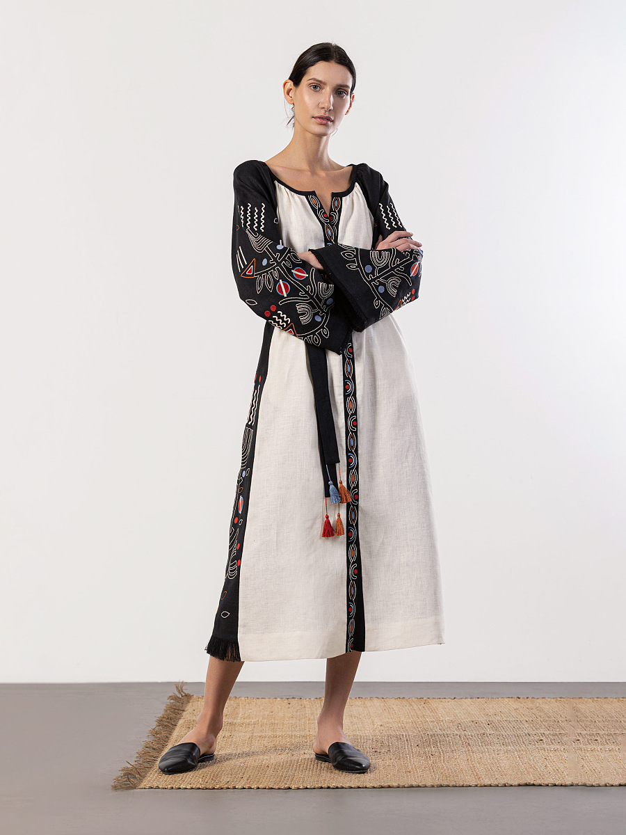 Free cut linen dress in boho style Cometa black [0]