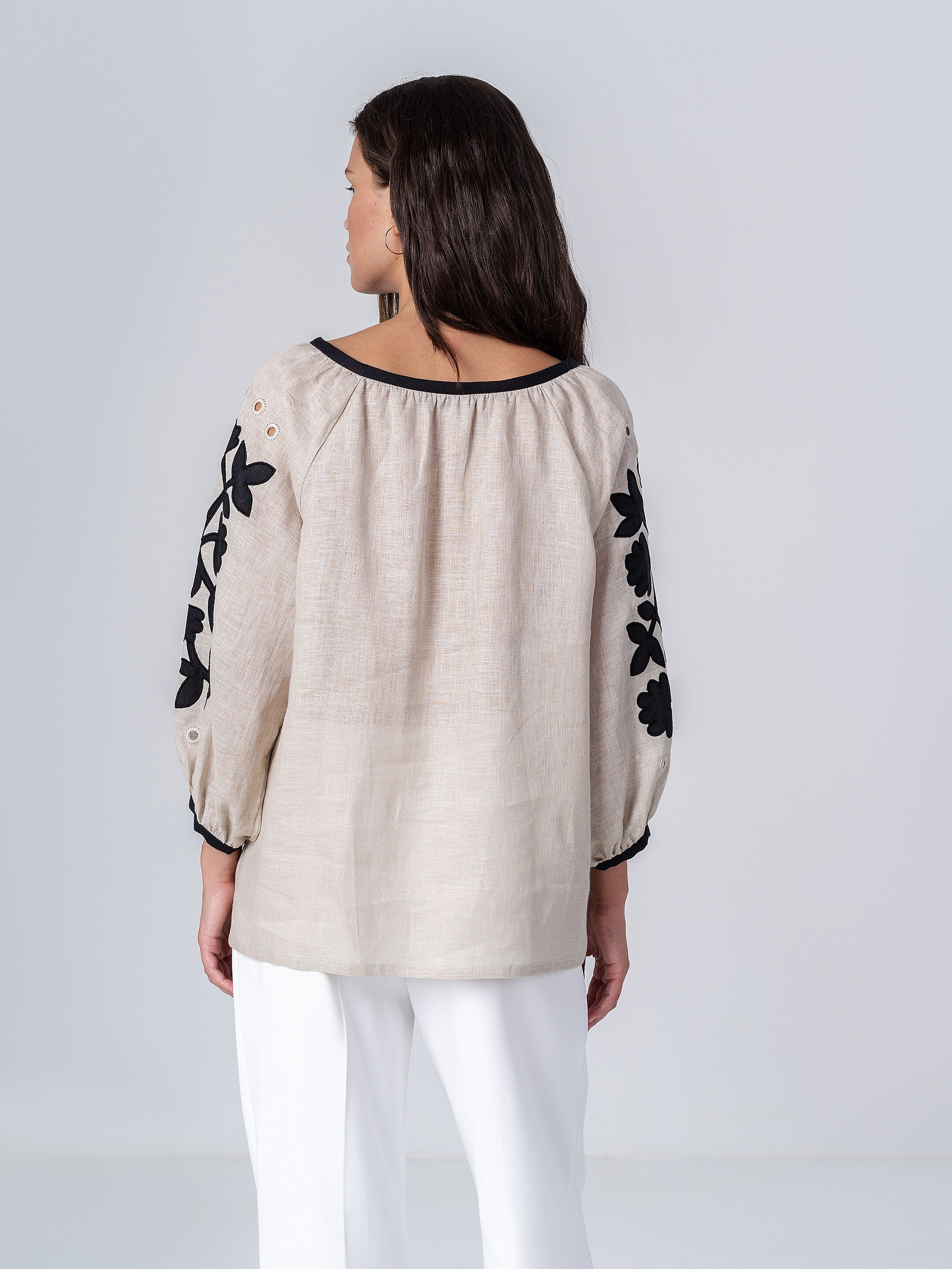 Linen blouse with applique Zagadka Black photo