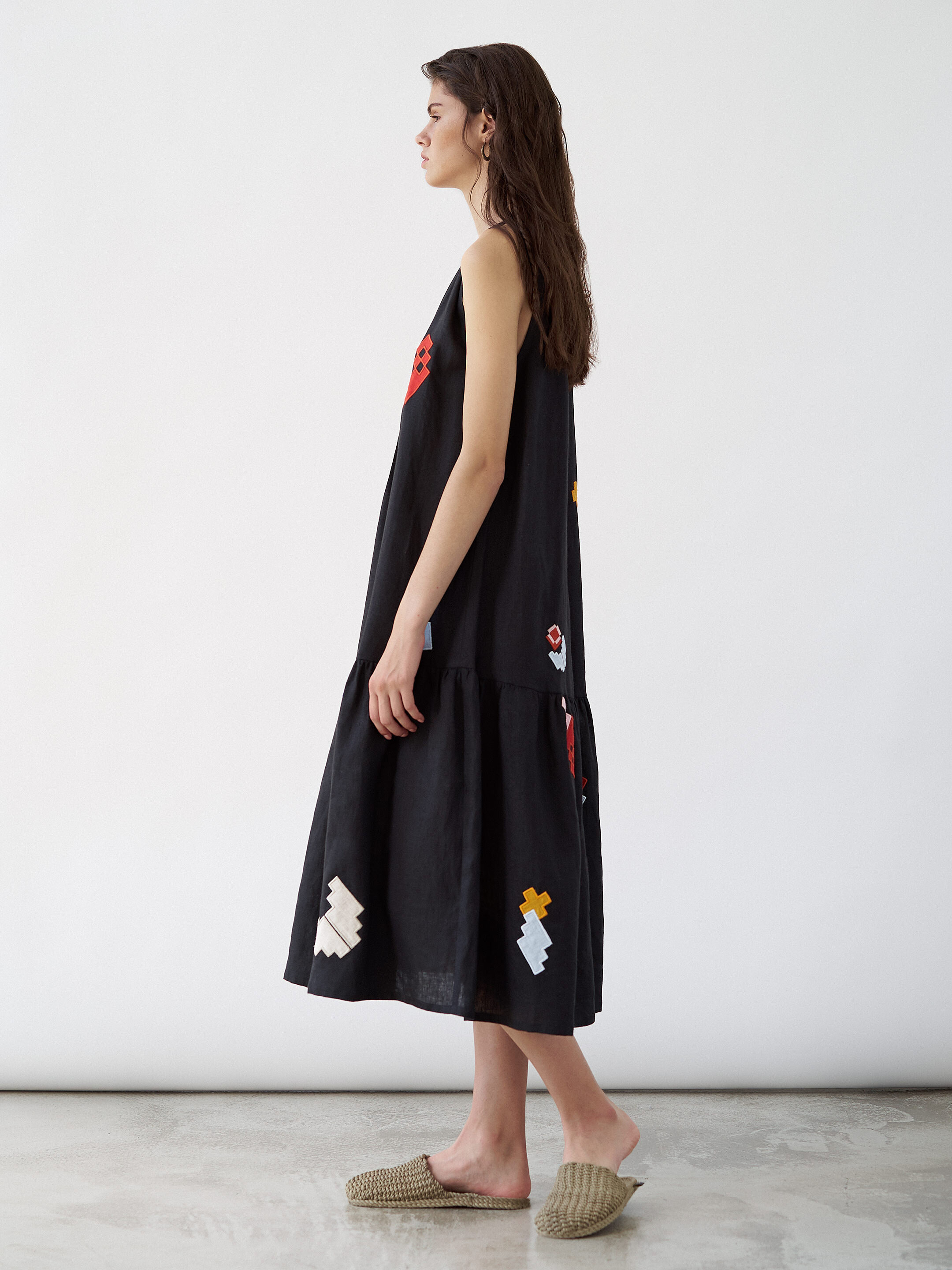 Linen sundress with applique Eva Summer Black fitting