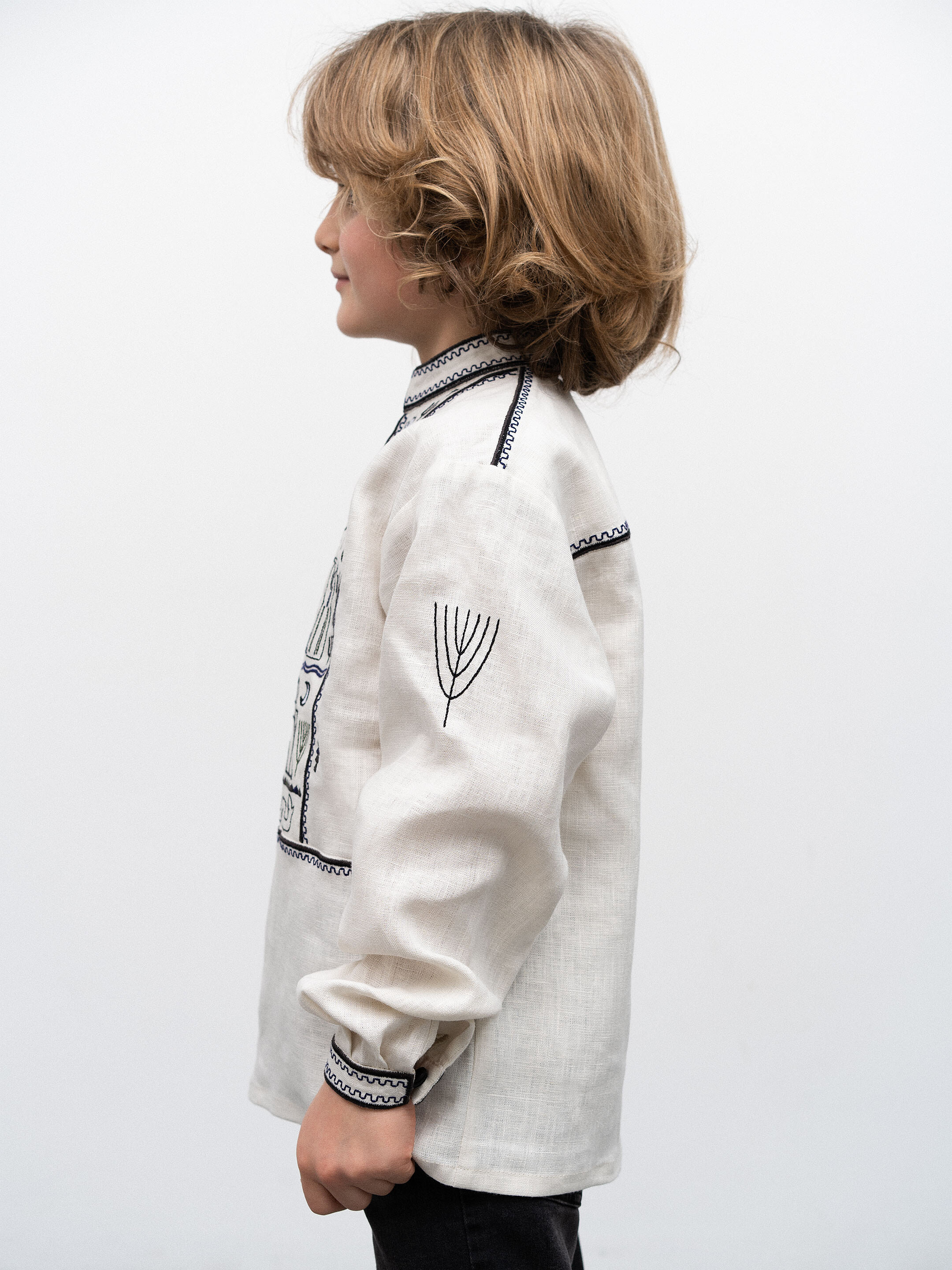Embroidered shirt for a boy Kyrylo Kozhumiaka ціна