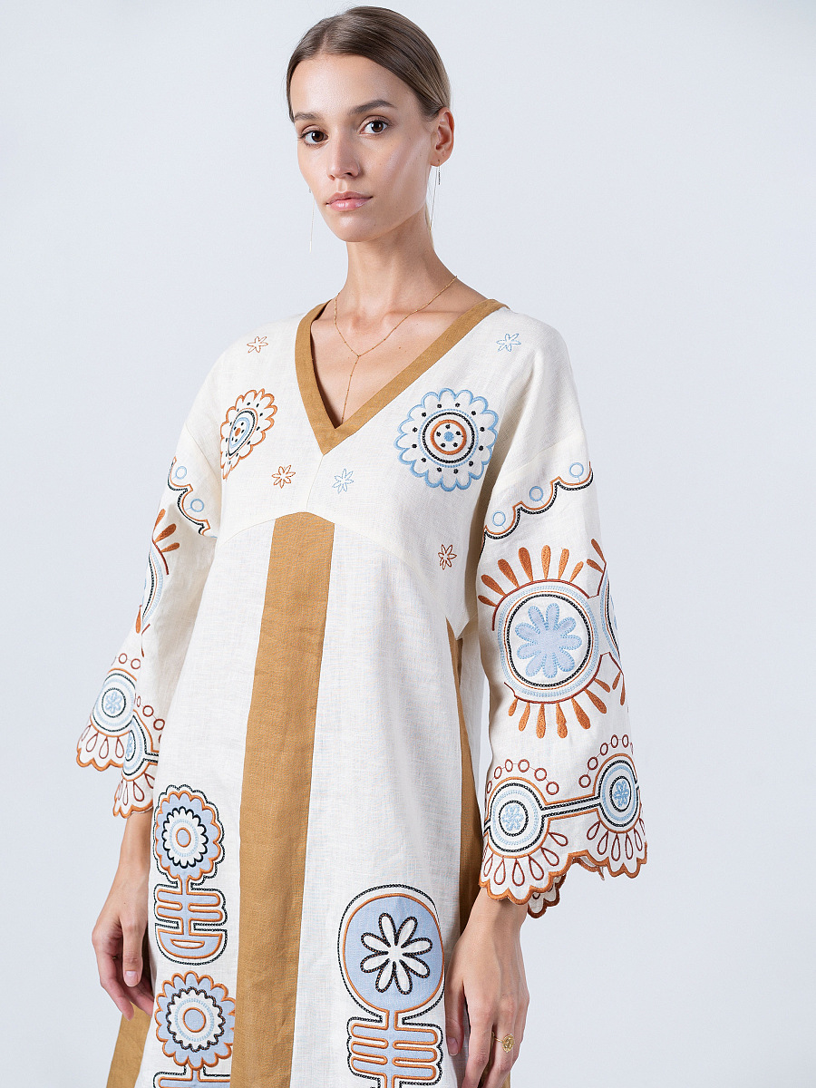 Linen midi-dress in milk color with applique Gloria [0]