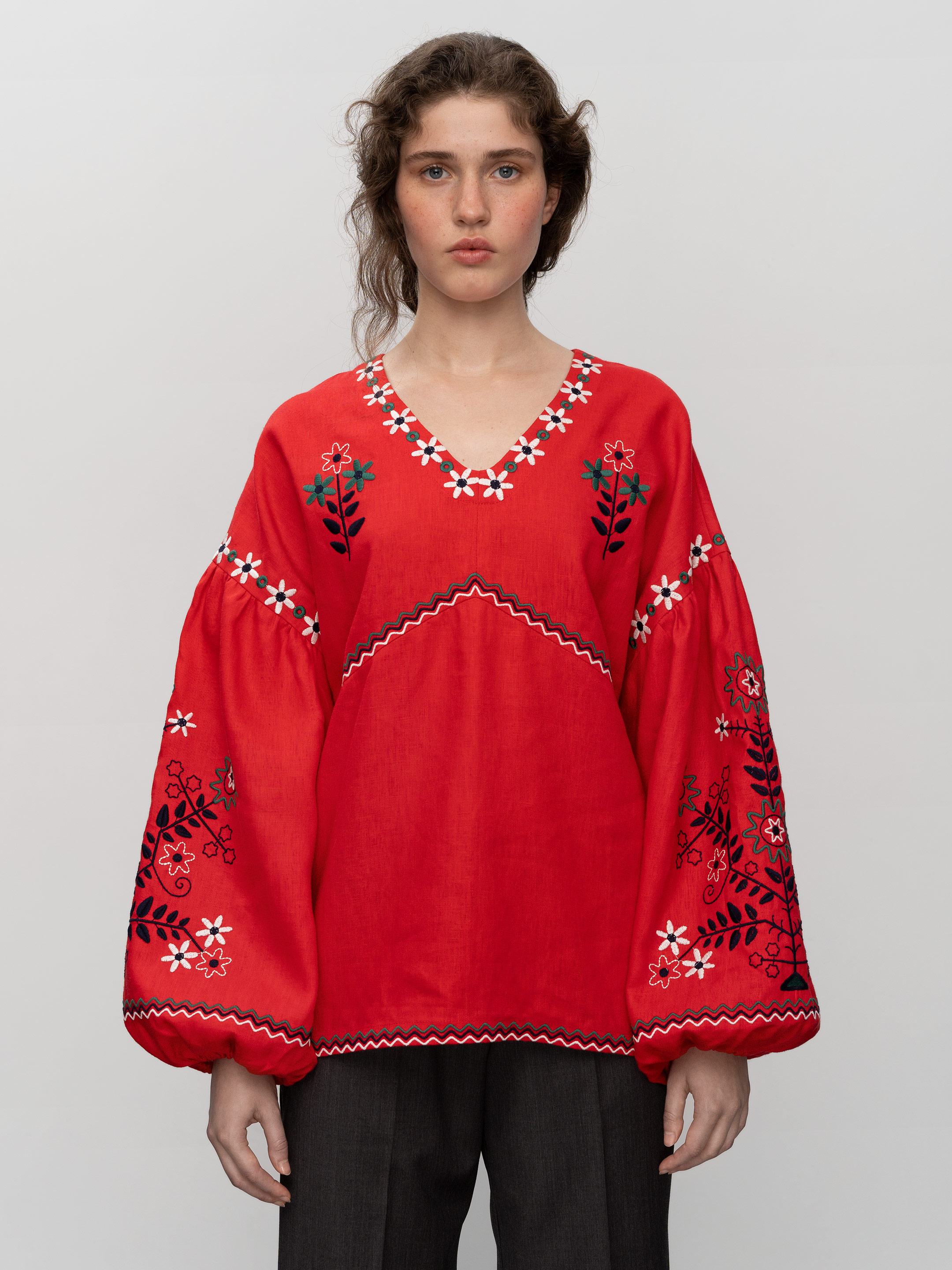 Women's embroidery shirt with floral Obriy Red - photo 1