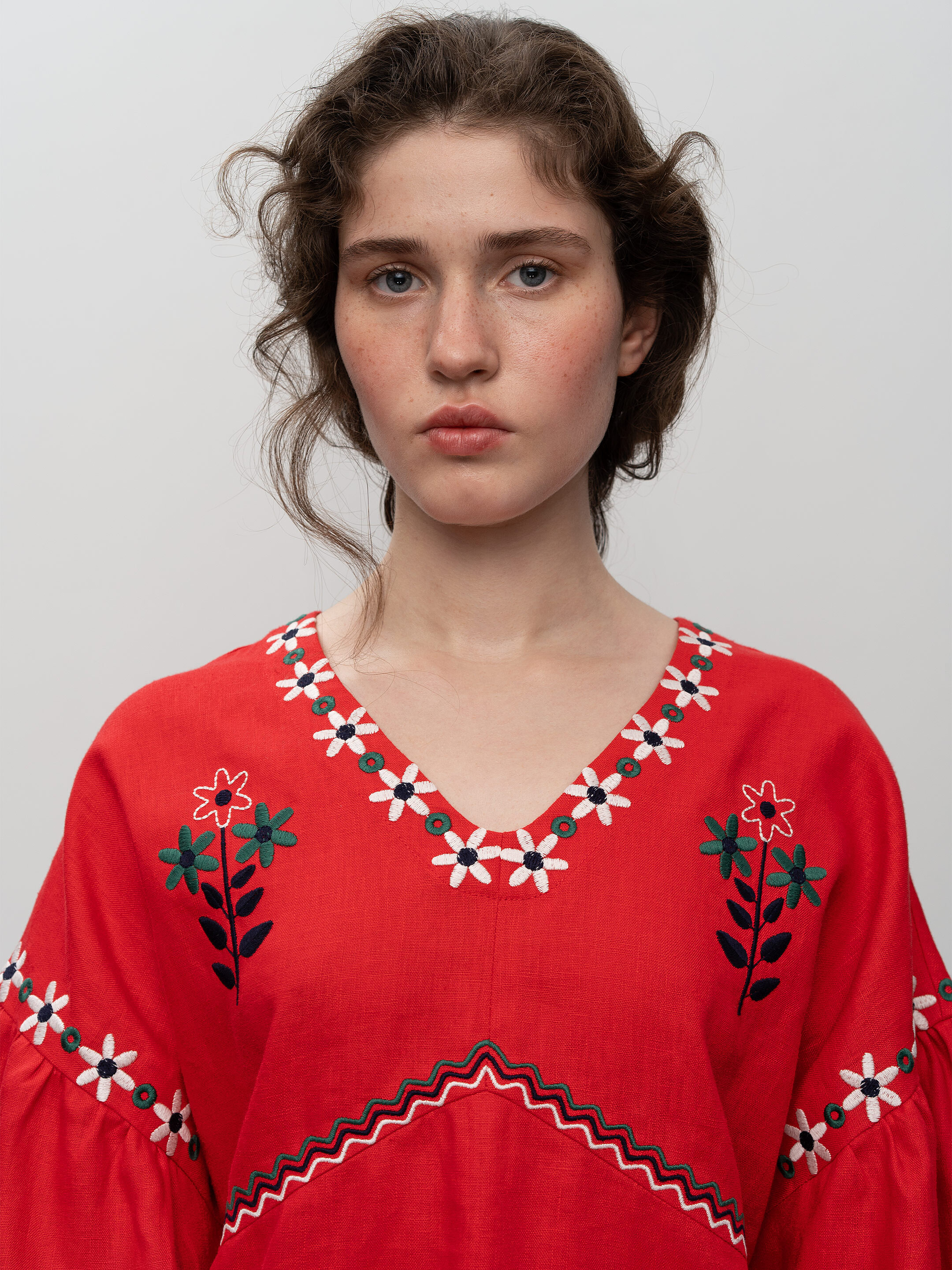 Women's embroidery shirt with floral Obriy Red choose
