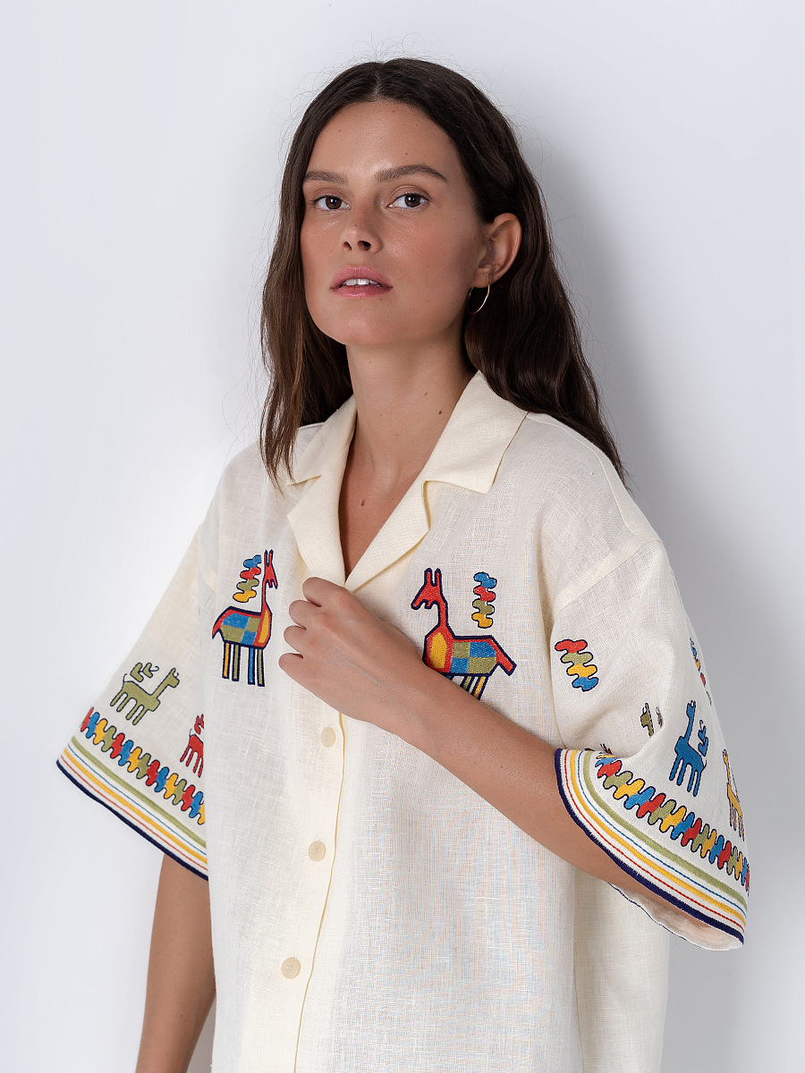 Linen shirt with short sleeves and embroidery Konyk [0]