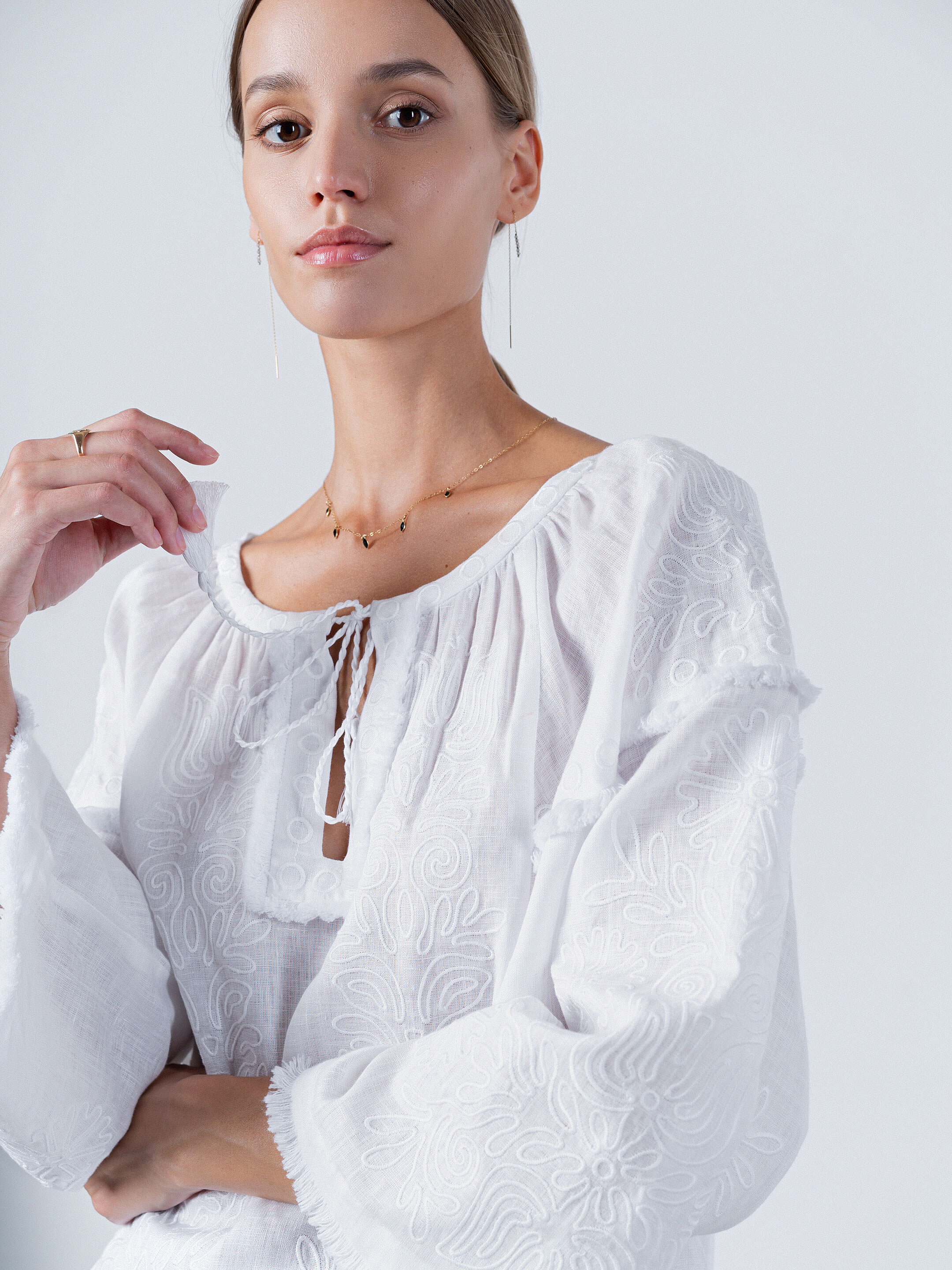 Women's embroidered shirt white on white PEARL ціна