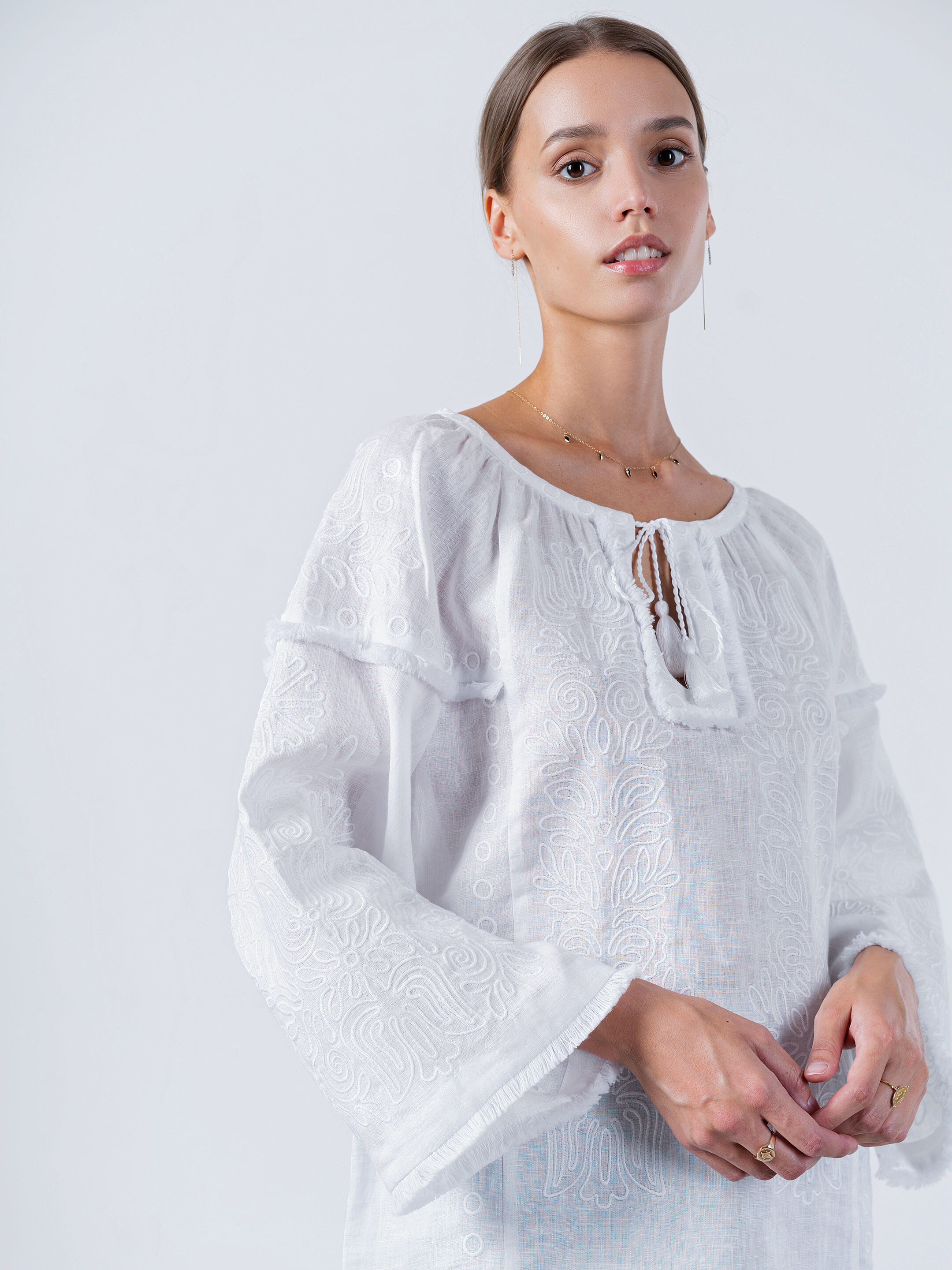 Women's embroidered shirt white on white PEARL fitting
