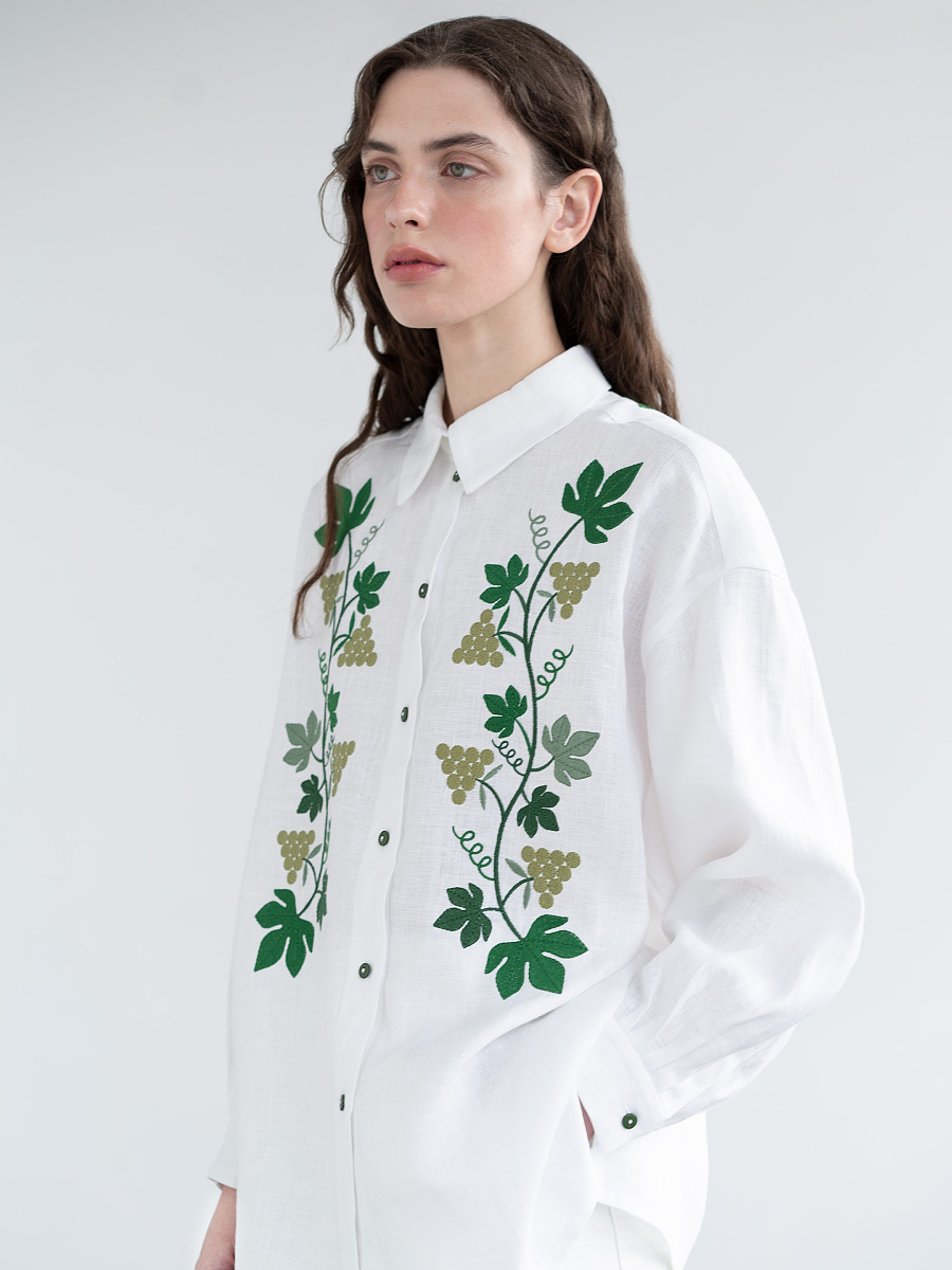 Linen shirt with embroidery Kvity U [0]
