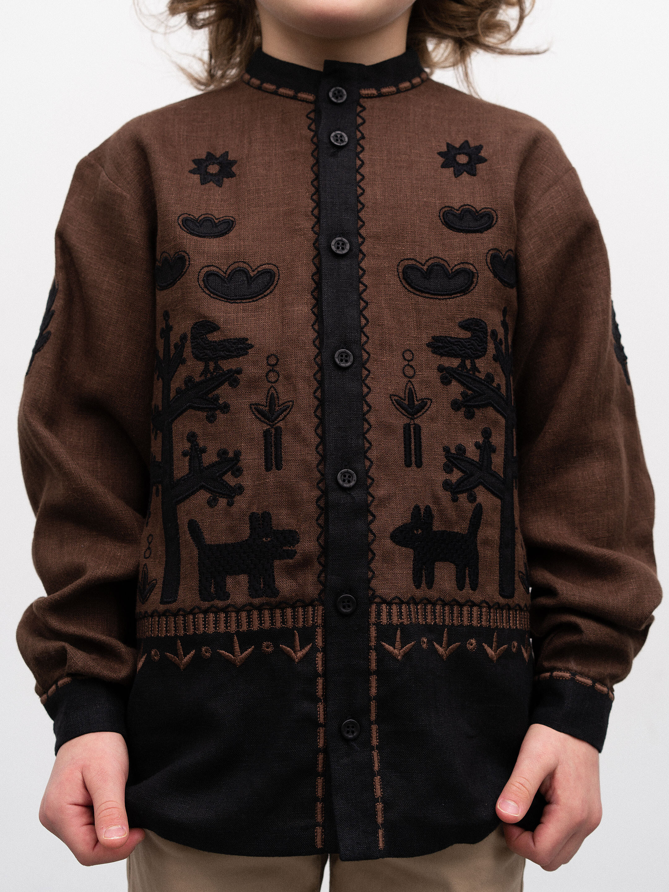 Embroidered shirt for a boy Sirko fitting