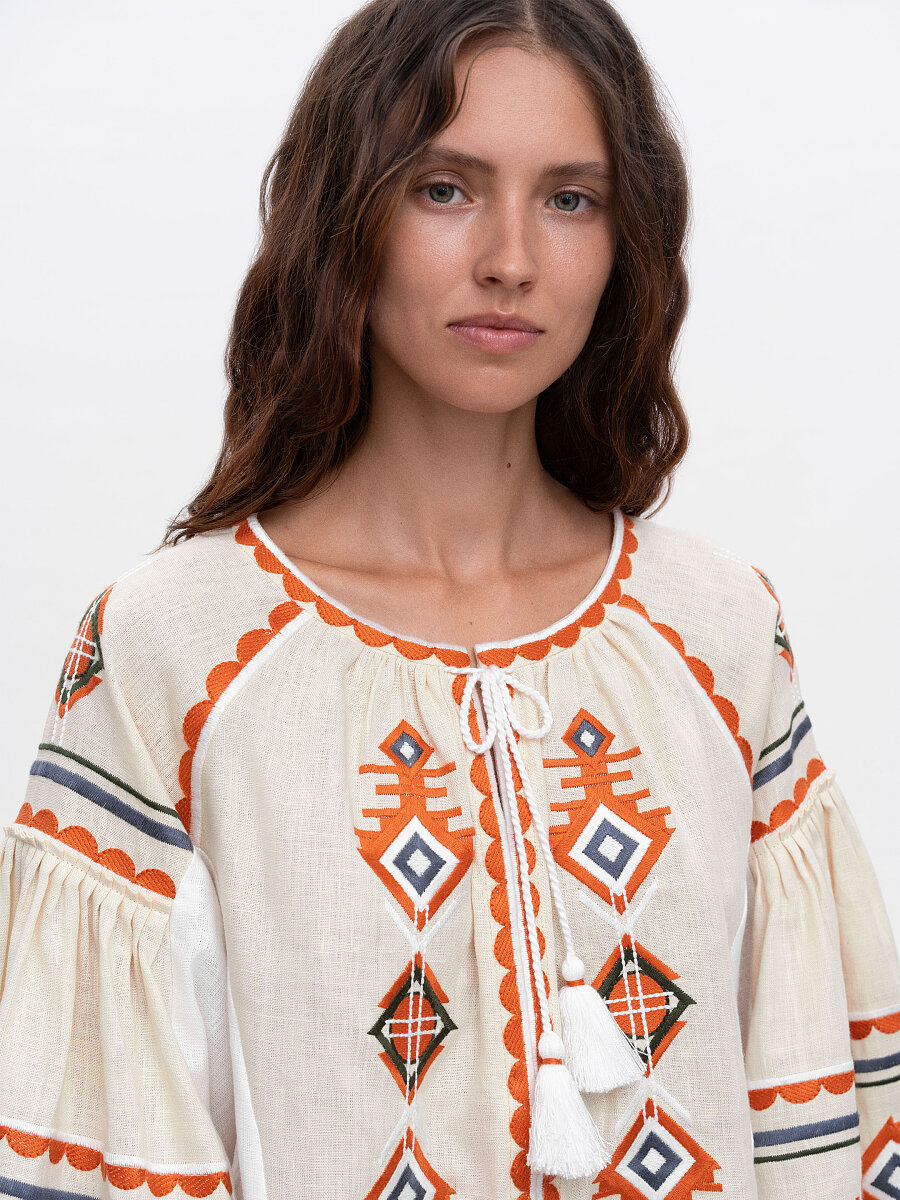 Linen embroidered shirt in boho style Pole [0]