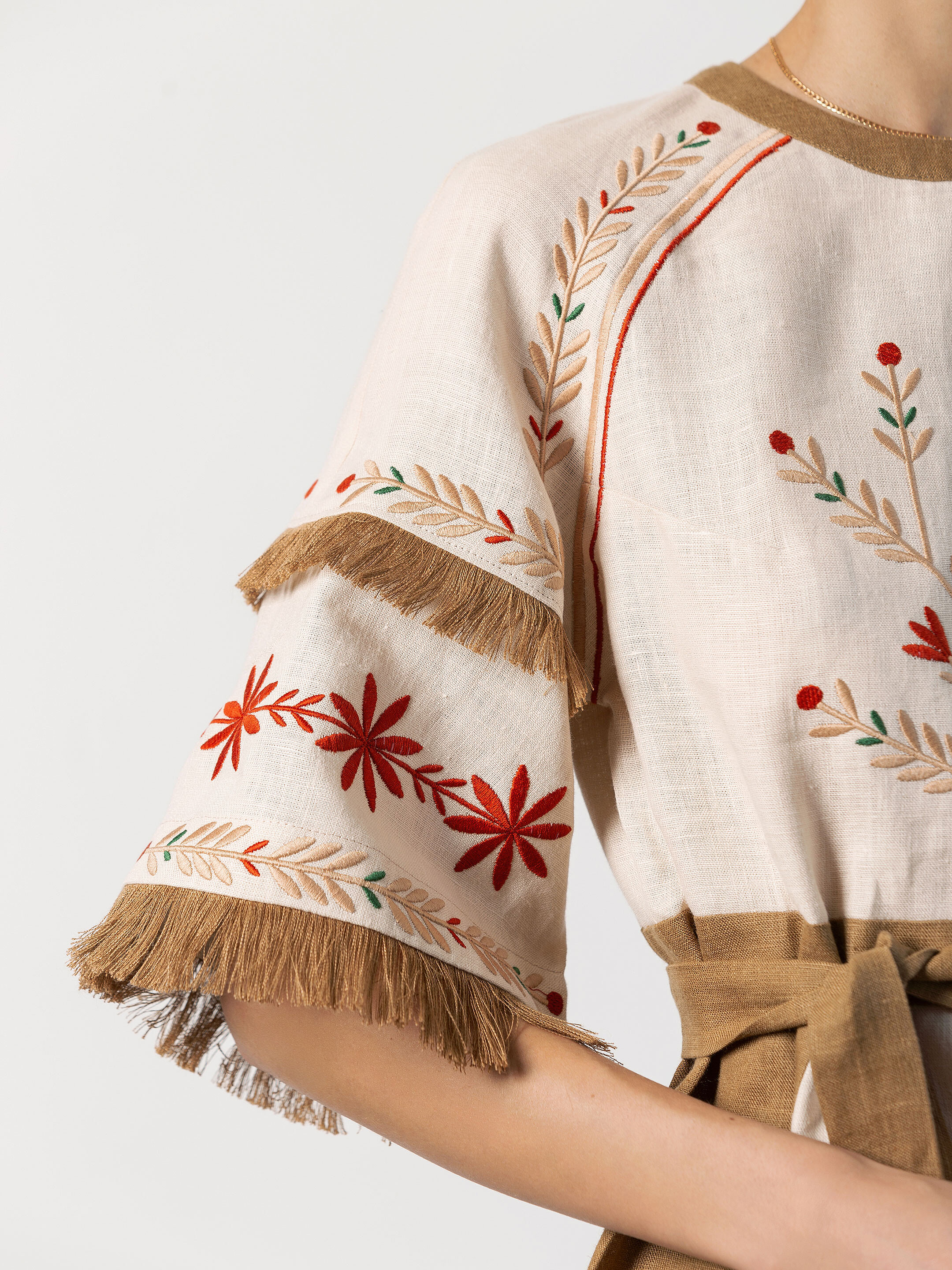 Embroidered beige dress with fringe BELL fitting