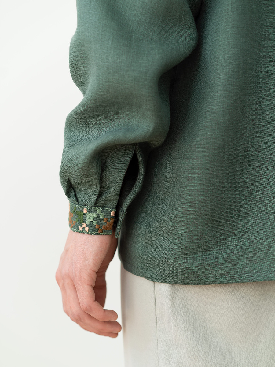 Men's embroidered shirt with pixel ornament of oak leaves Velych [0]