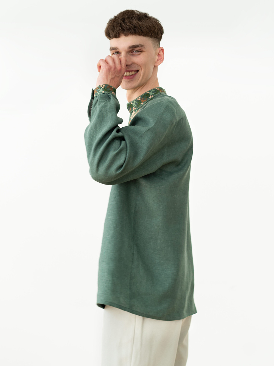 Men's embroidered shirt with pixel ornament of oak leaves Velych [0]