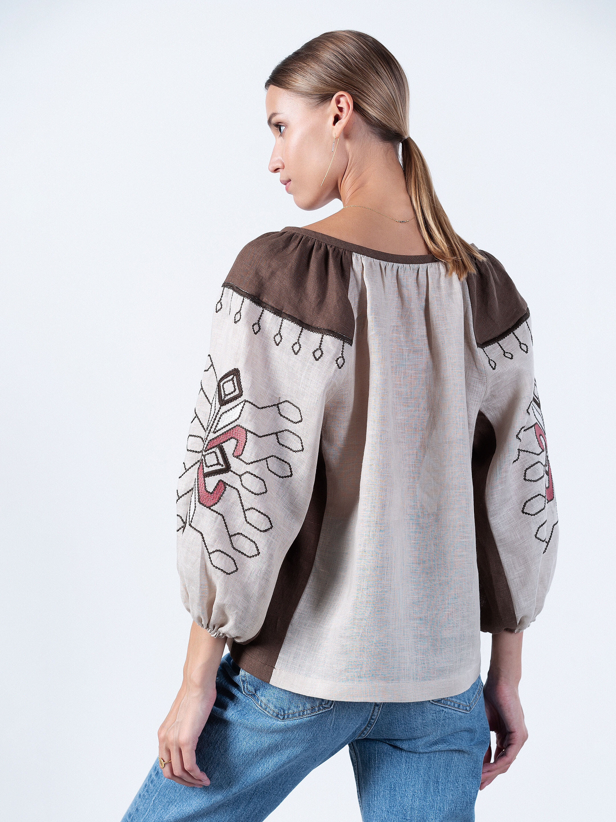 Blouse of linen with floral ornaments Barvinok Grey in Ukraine
