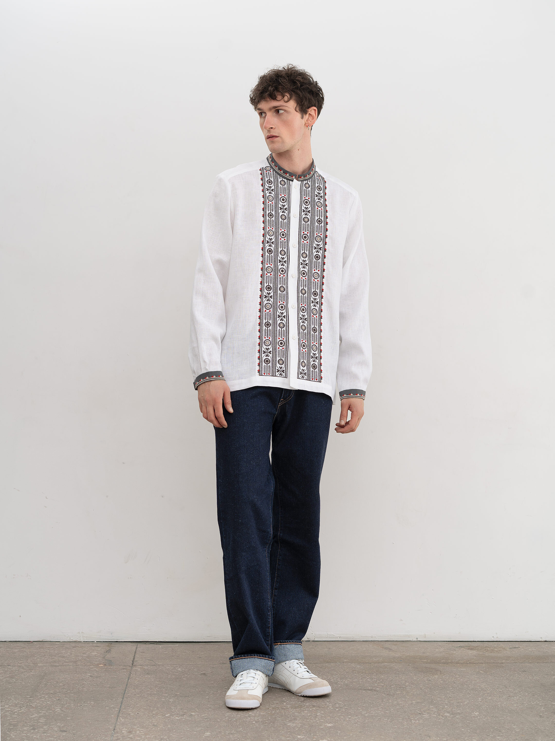 White shirt with geometric ornament and buttons KOLOS ціна