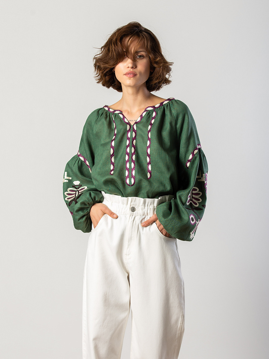 Embroidered shirt in linen with floral ornament Butterfly green [0]