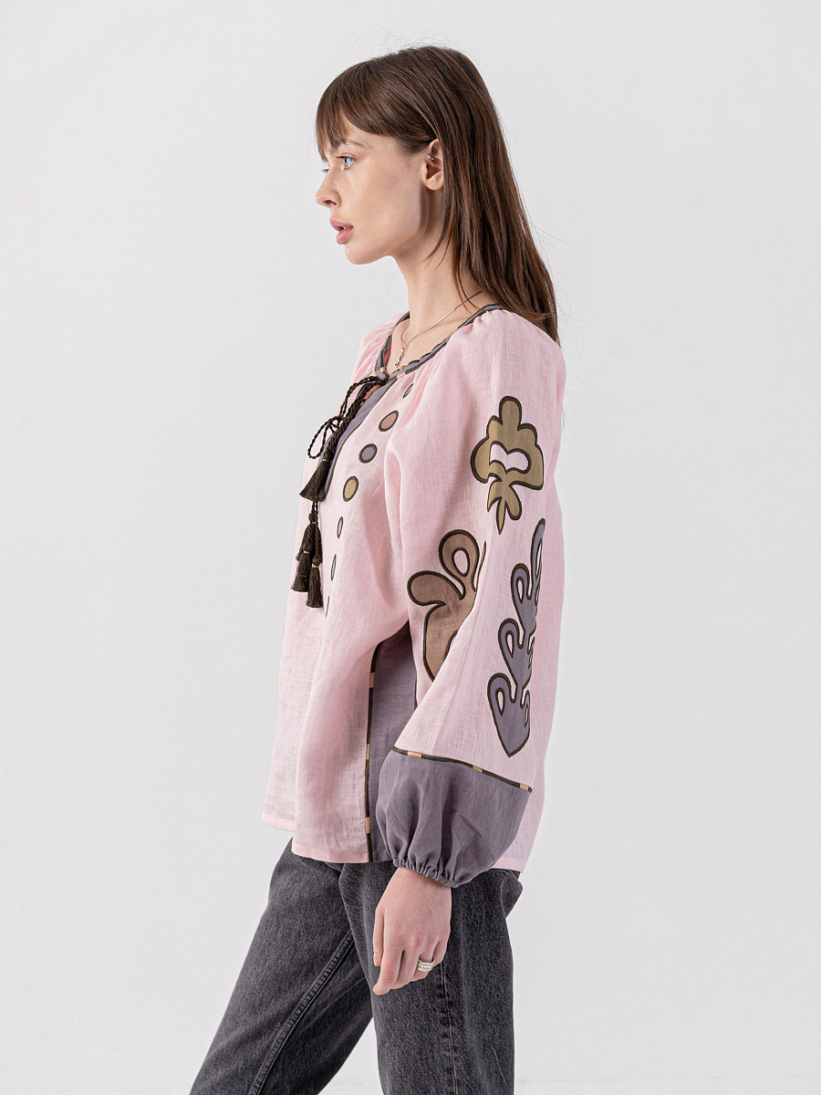 Pale pink linen blouse with applique Meduza [0]