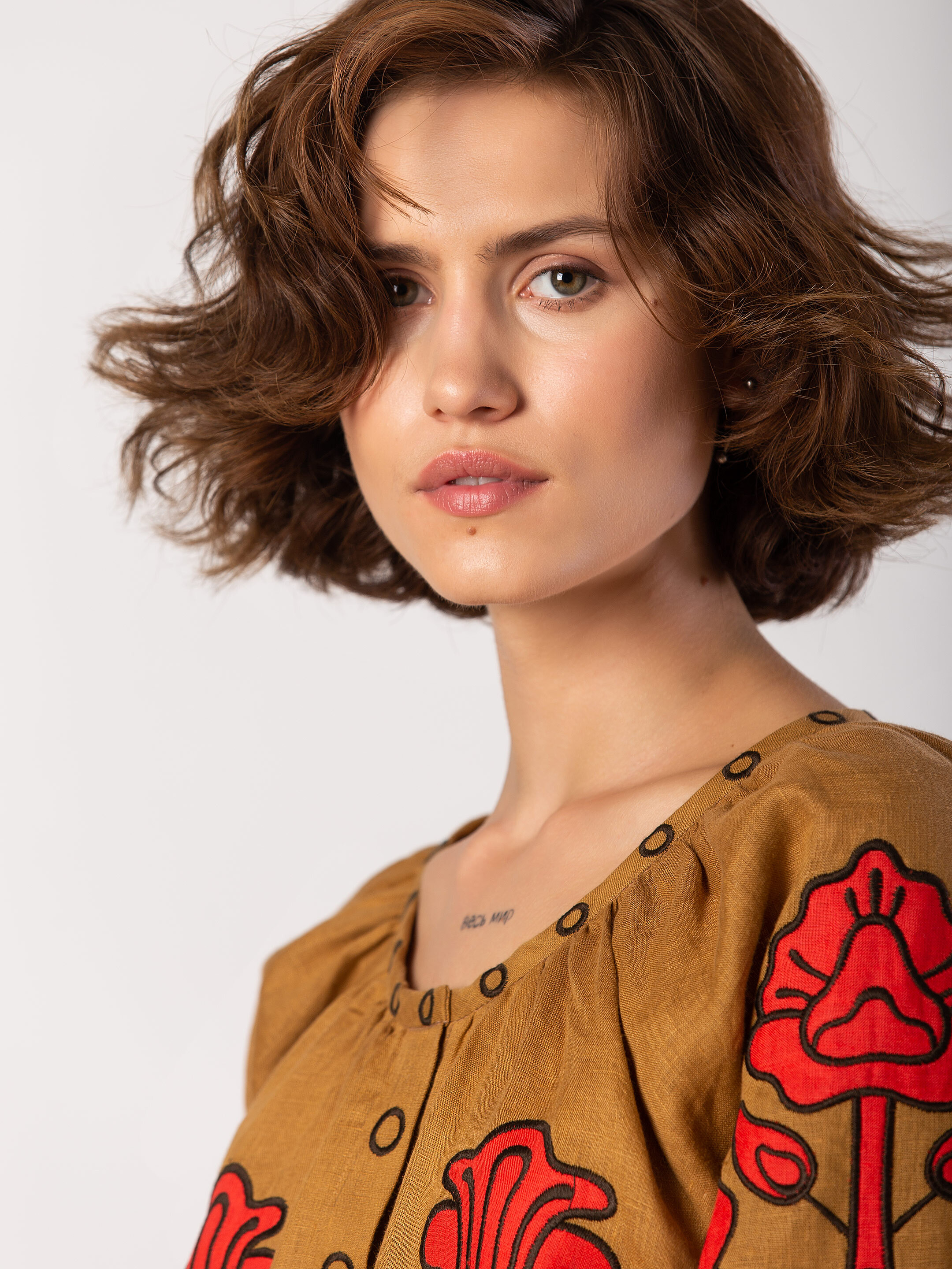 Linen midi dress with applique embroidery Poppy cheap