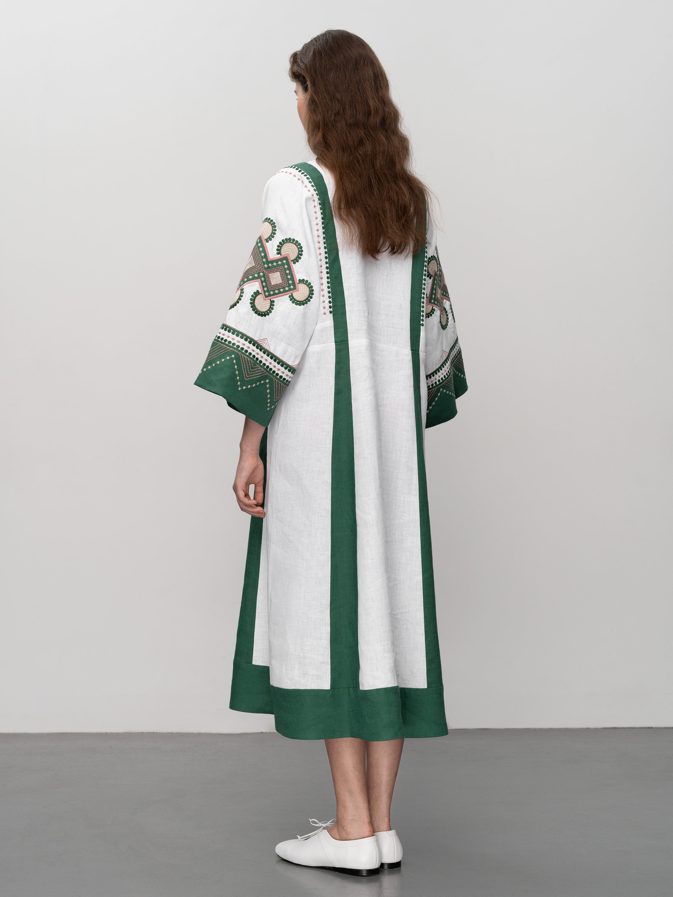 Green dress with black applique and embroidery VILHA buy in Kyiv