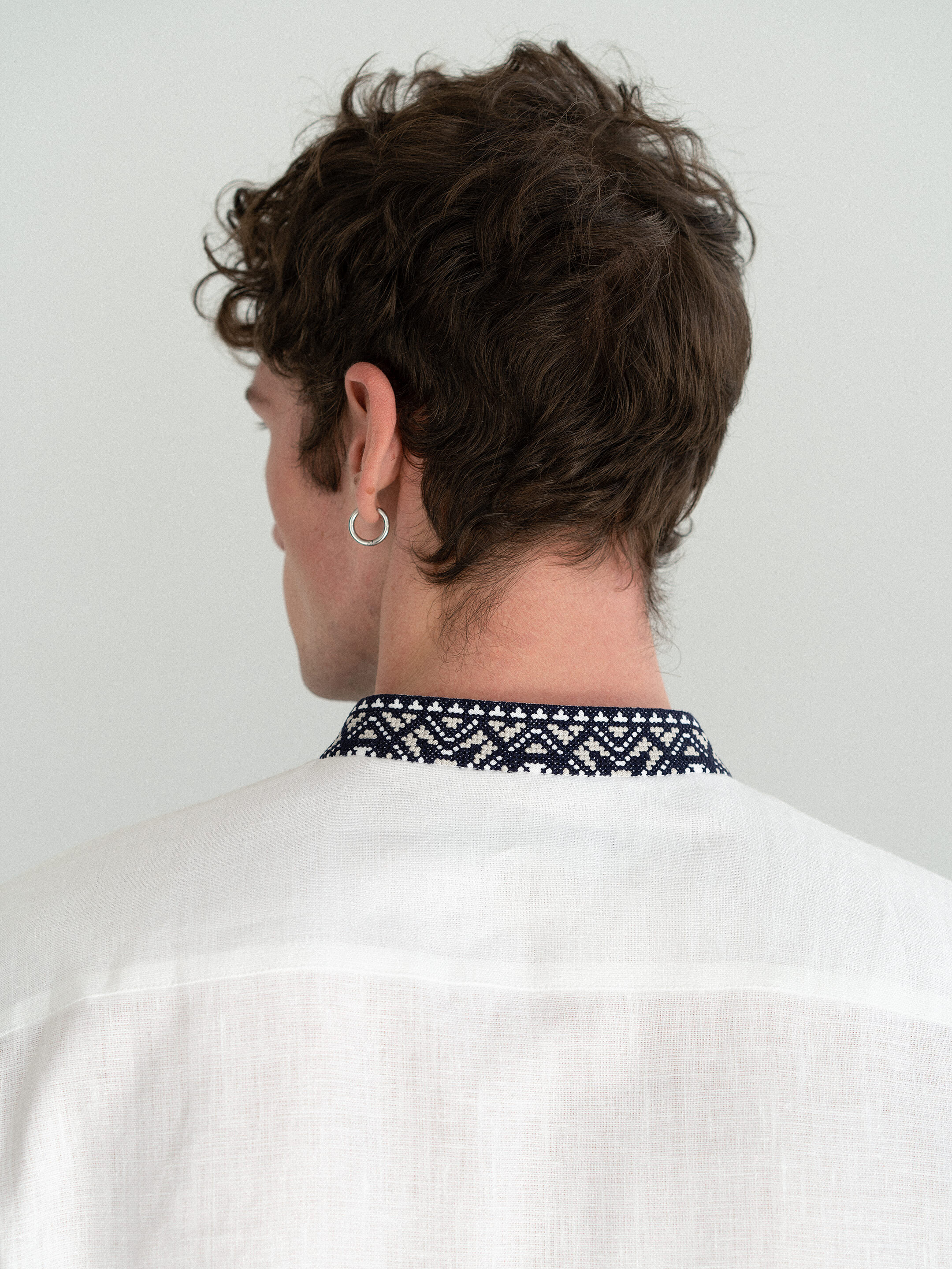 White linen men's embroidered shirt on buttons ED6/2 sizes