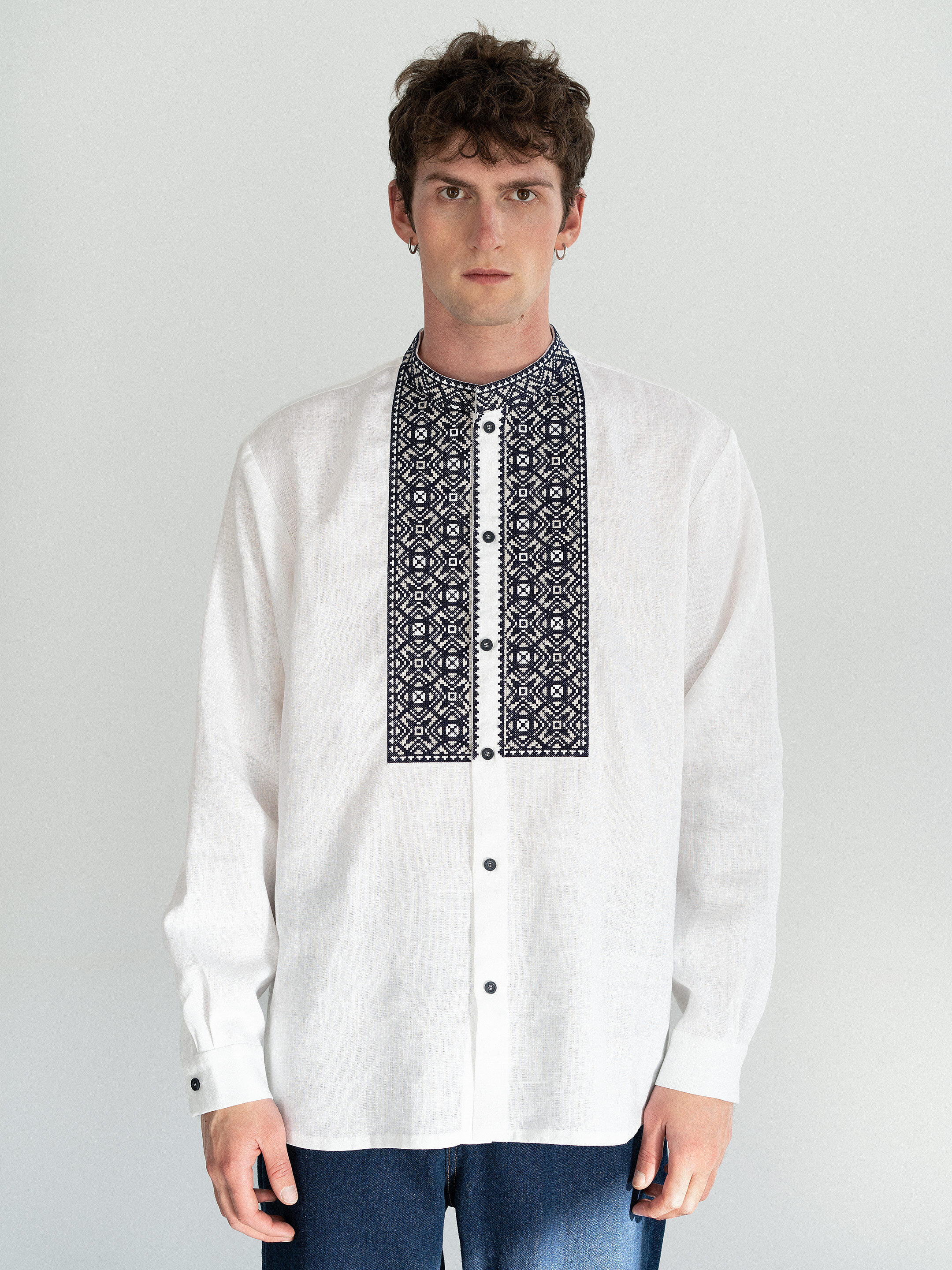 White linen men's embroidered shirt on buttons ED6/2 photo