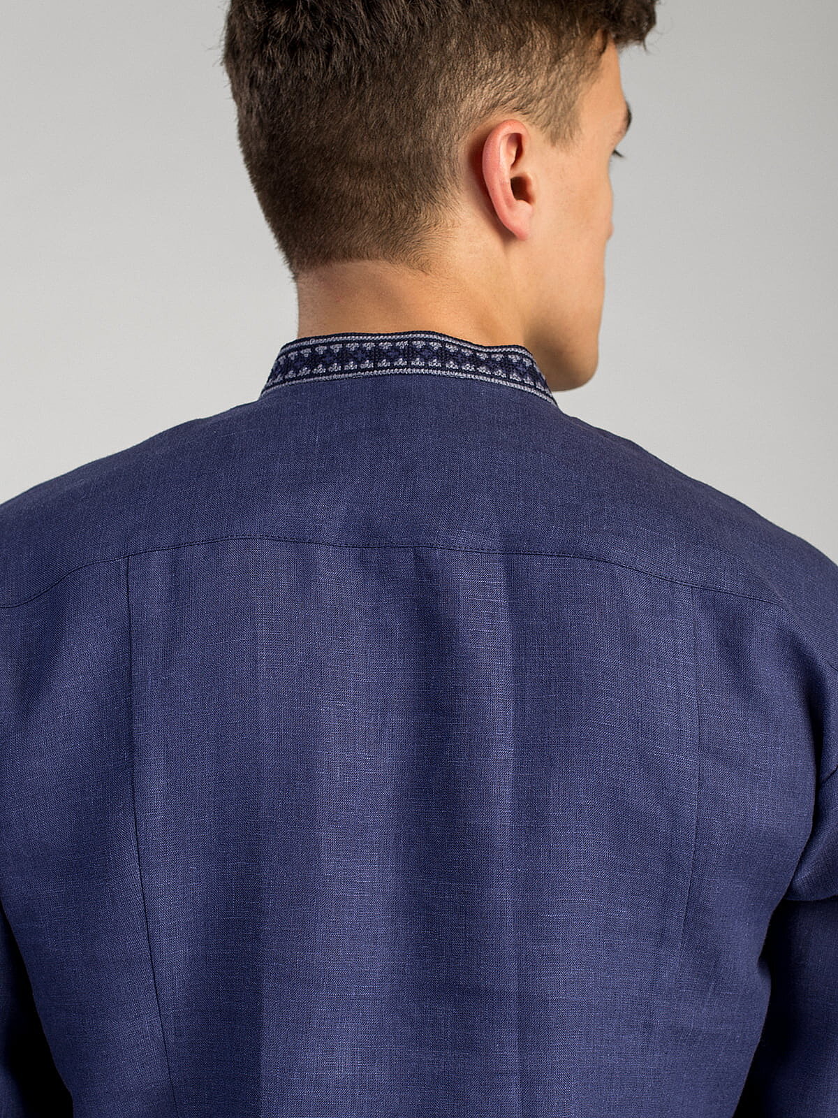 Men's embroidered shirt from blue linen on buttons ED6 photo