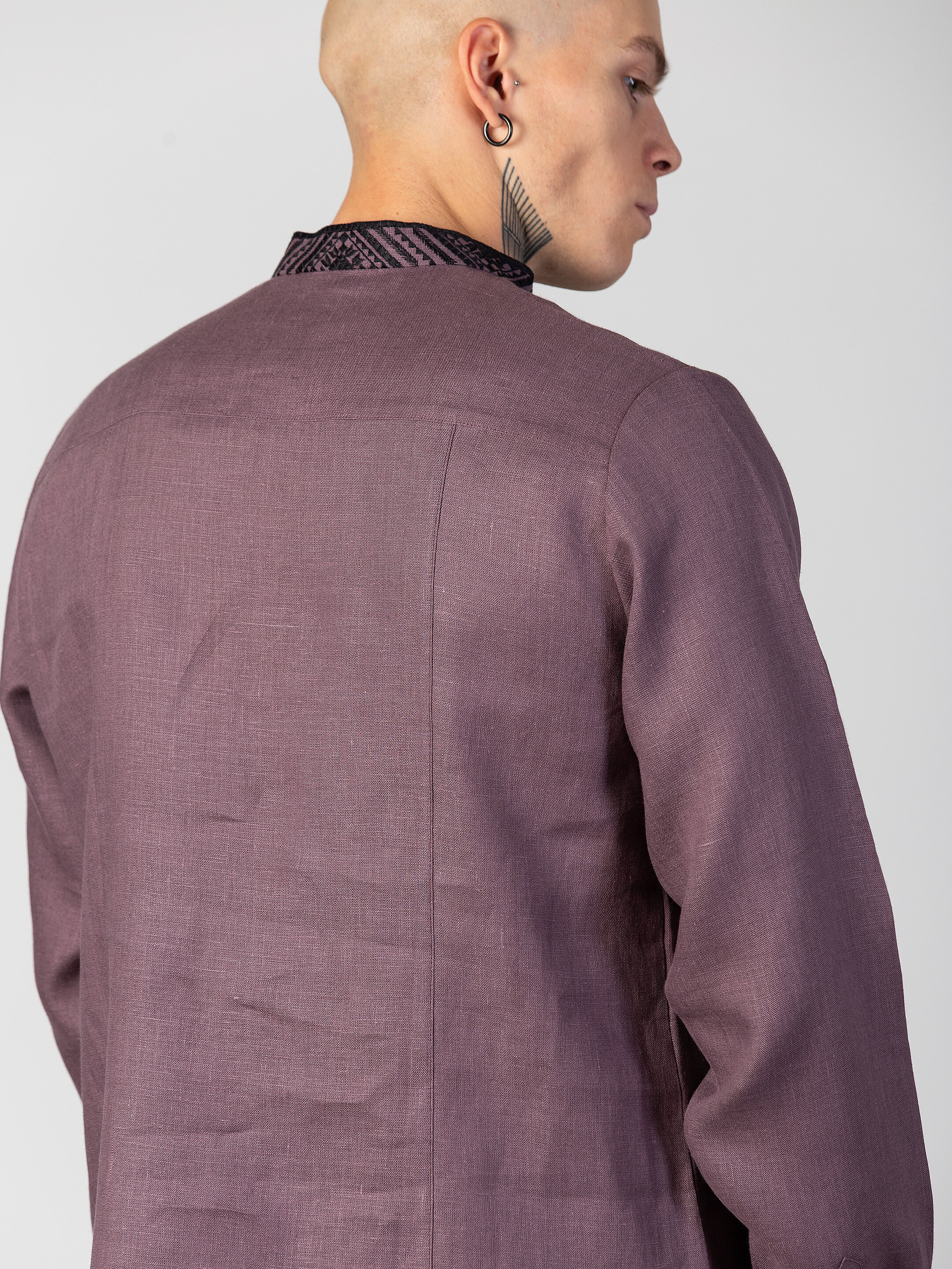 Men's shirt with a black geometric ornament Troyan Dark ціна