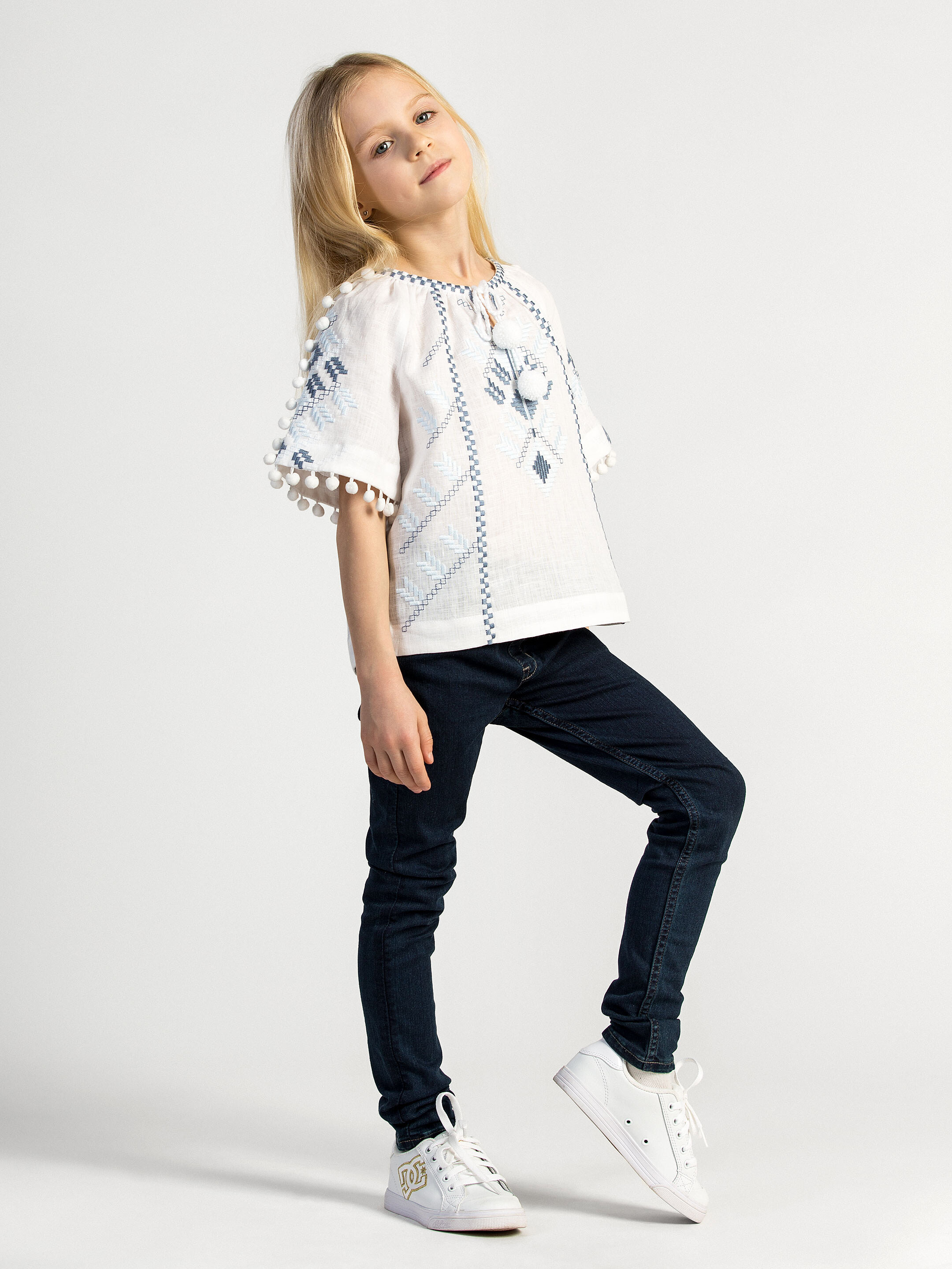 Embroidered shirt for girls White Spike in Ukraine
