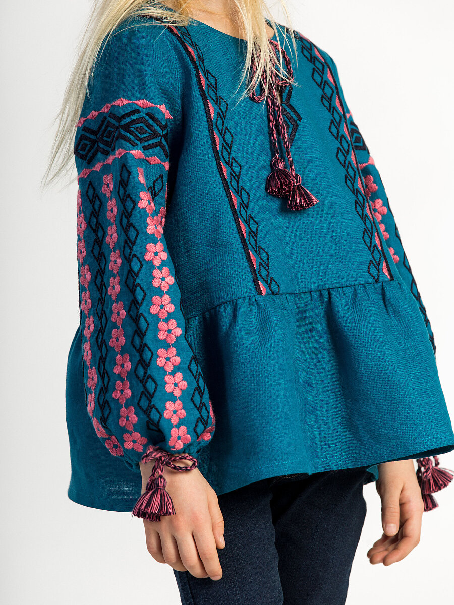 Embroidered shirt for girls Sakura [0]