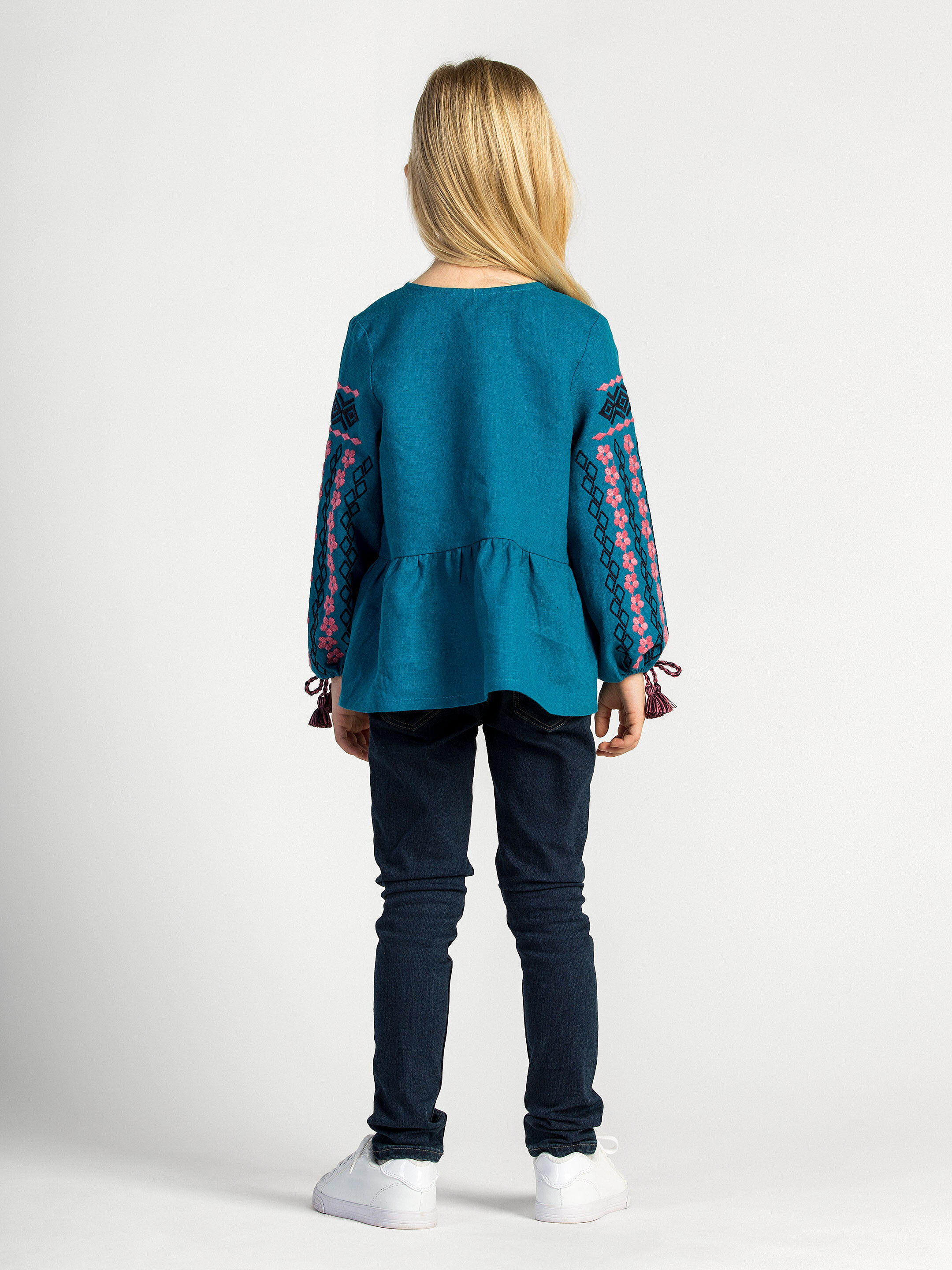 Embroidered shirt for girls Sakura photo