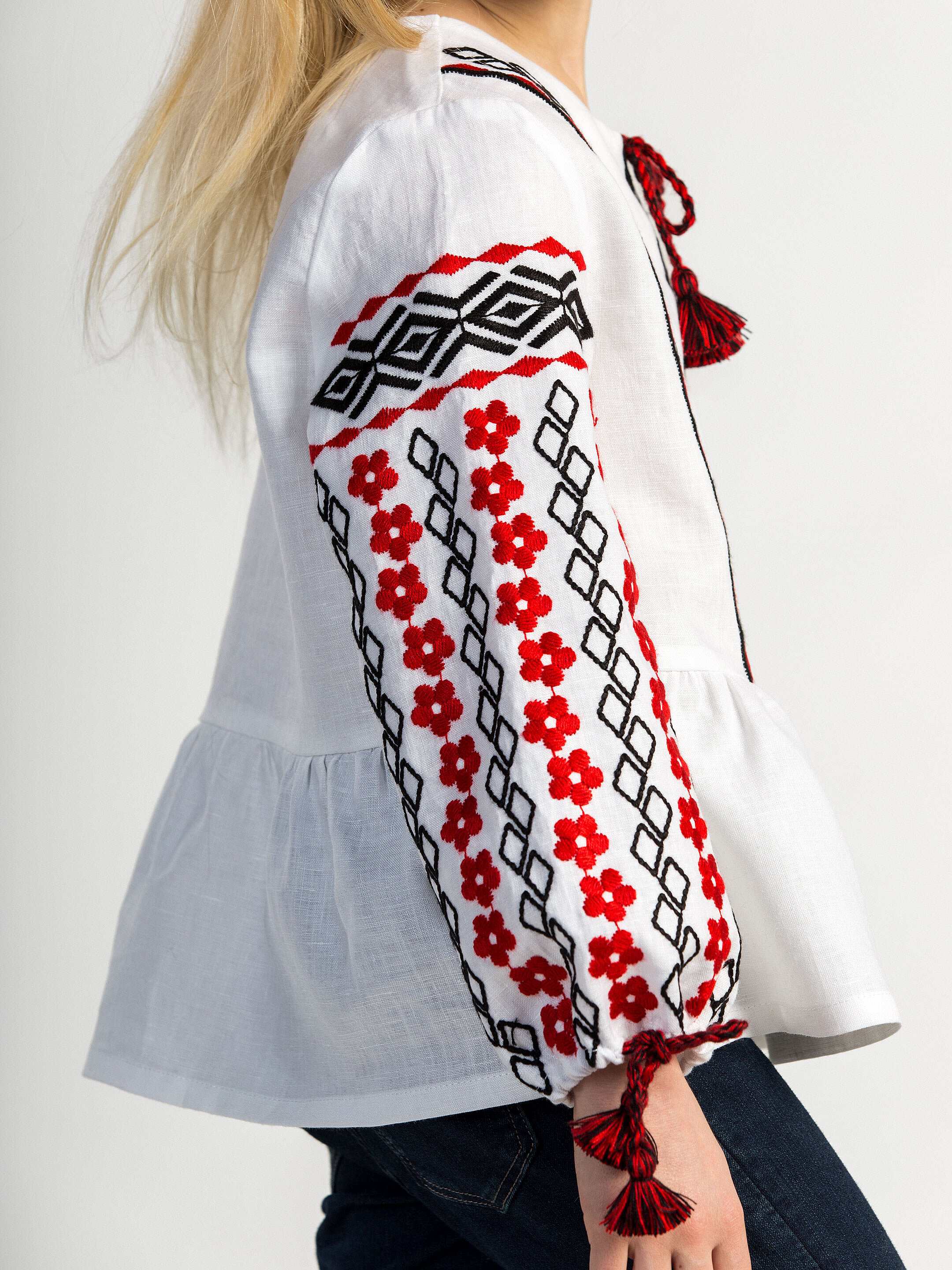 Embroidered shirt for girls White Sakura cheap