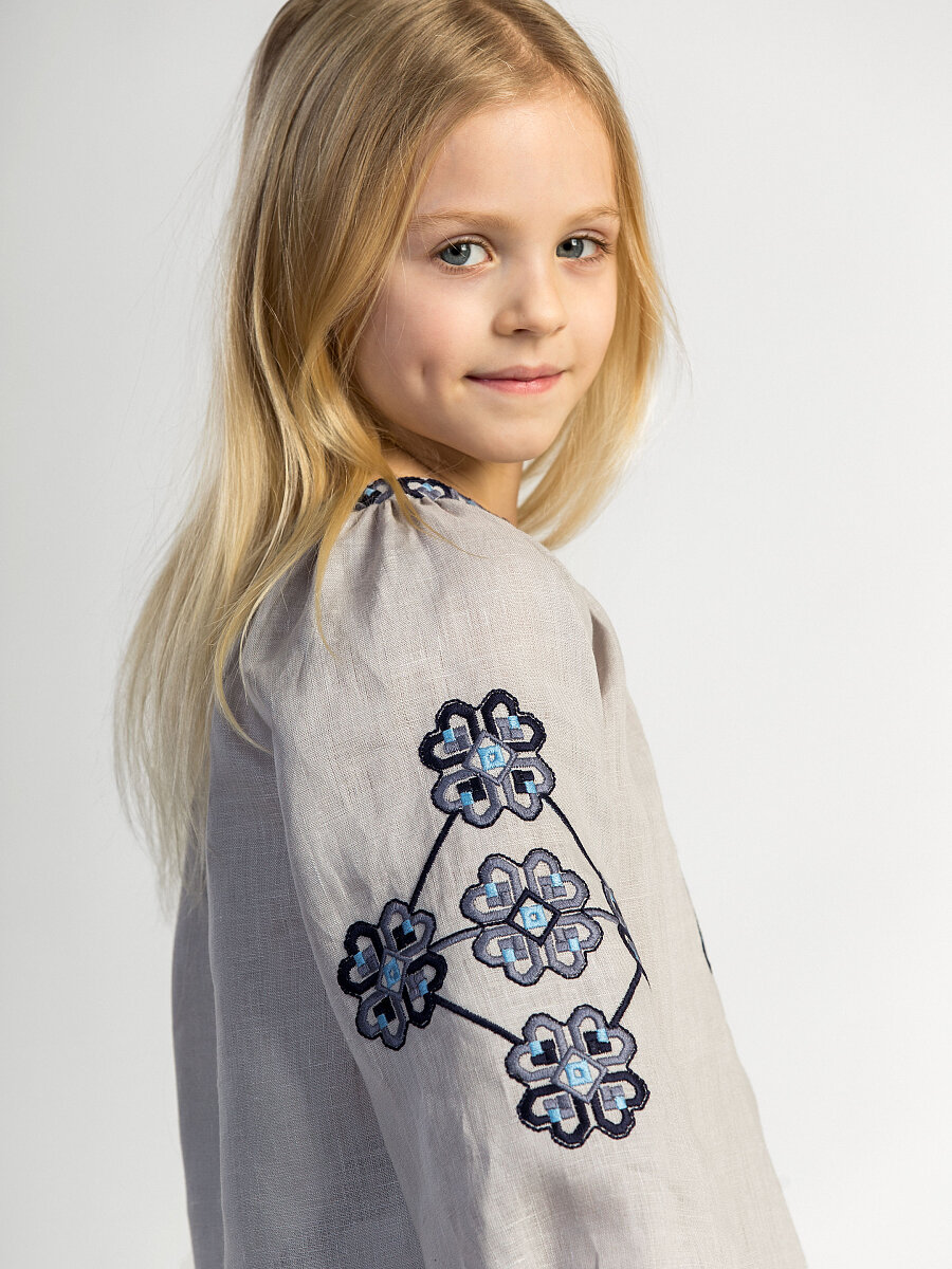 Embroidered shirt for girls Heart [0]