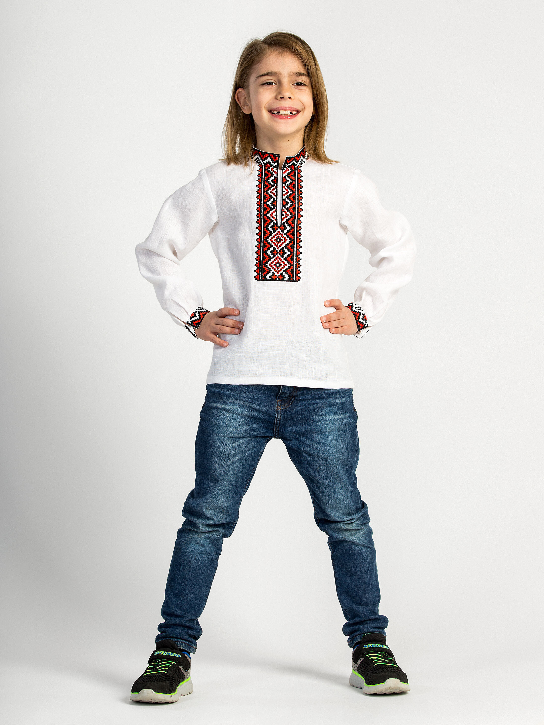 Boy`s embroidered shirt STAR red choose