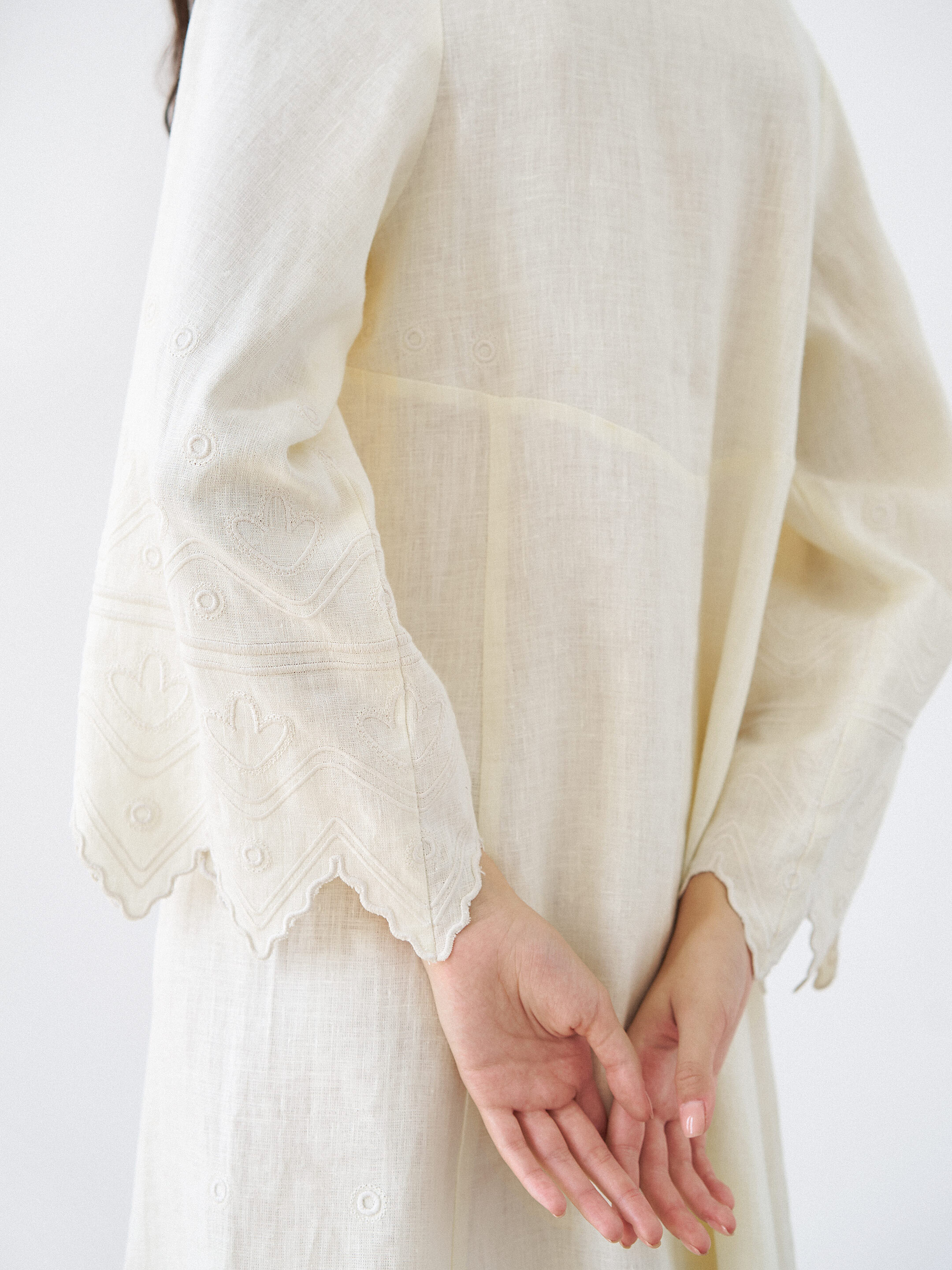 Beige linen dress with embroidery Nizhnist cheap