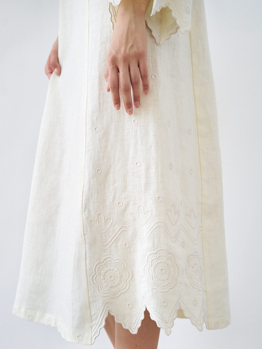 Beige linen dress with embroidery Nizhnist [0]
