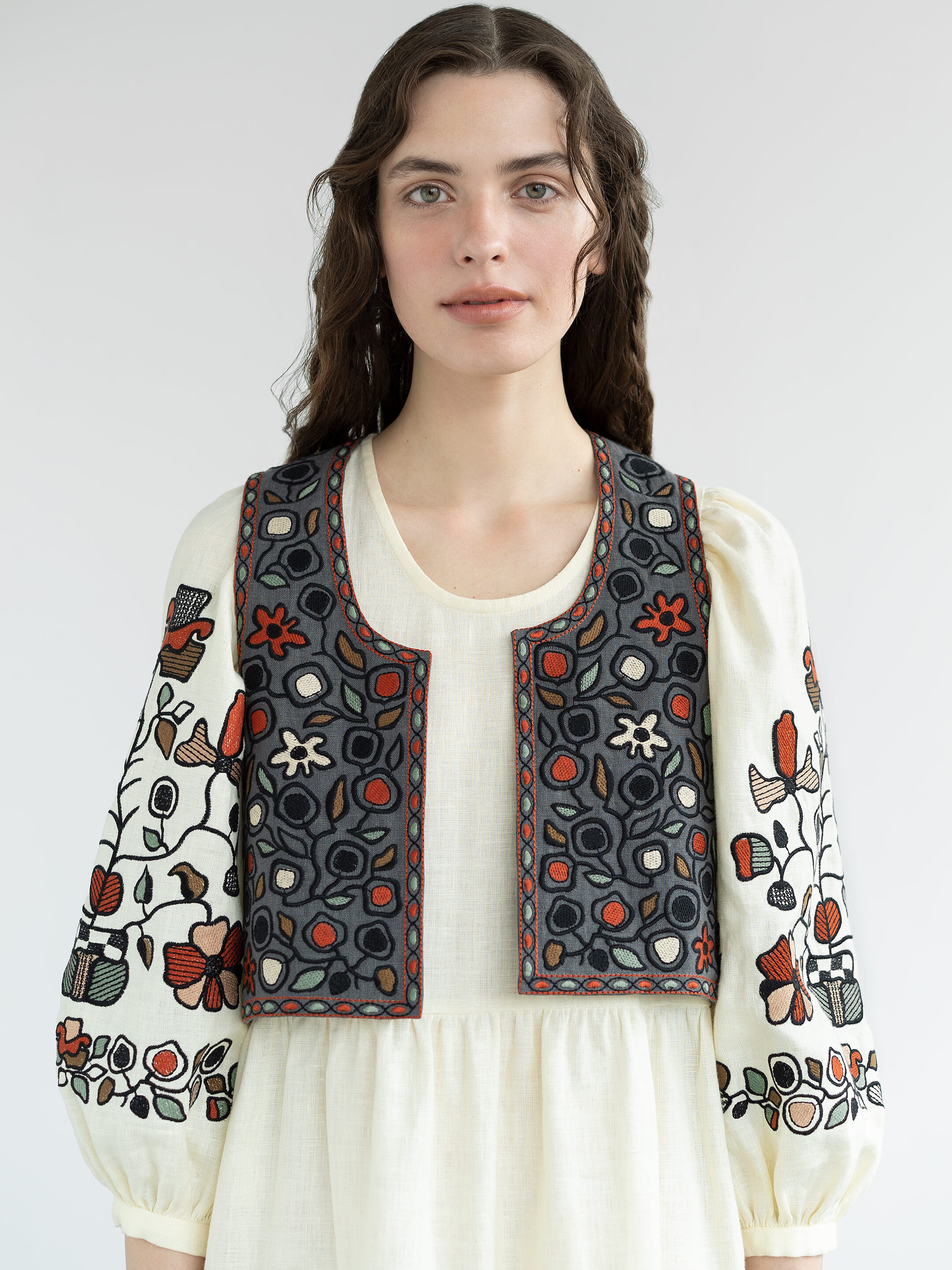 Linen vest with embroidery Zadorozhniy Jacket fitting
