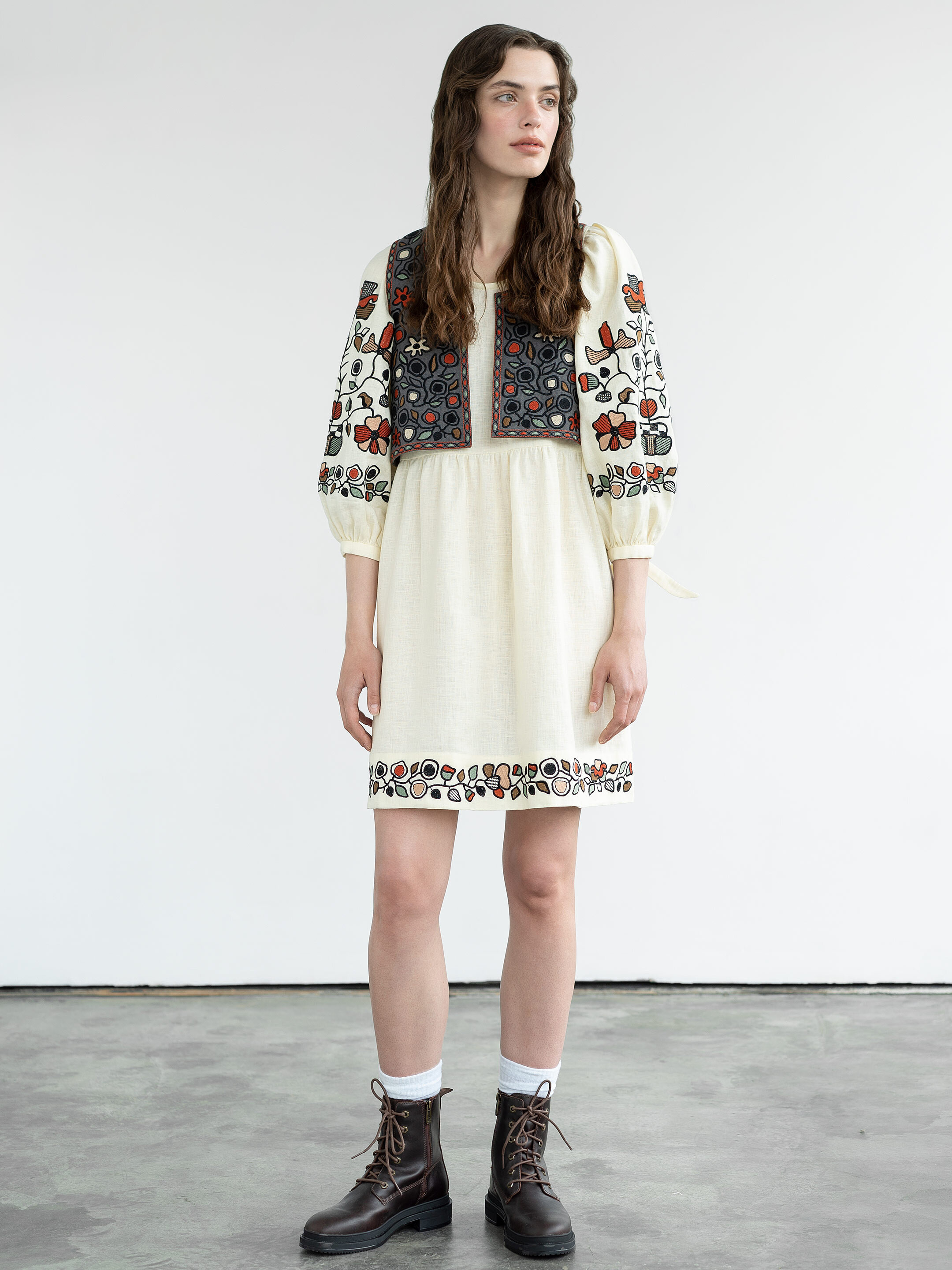 Linen vest with embroidery Zadorozhniy Jacket ціна